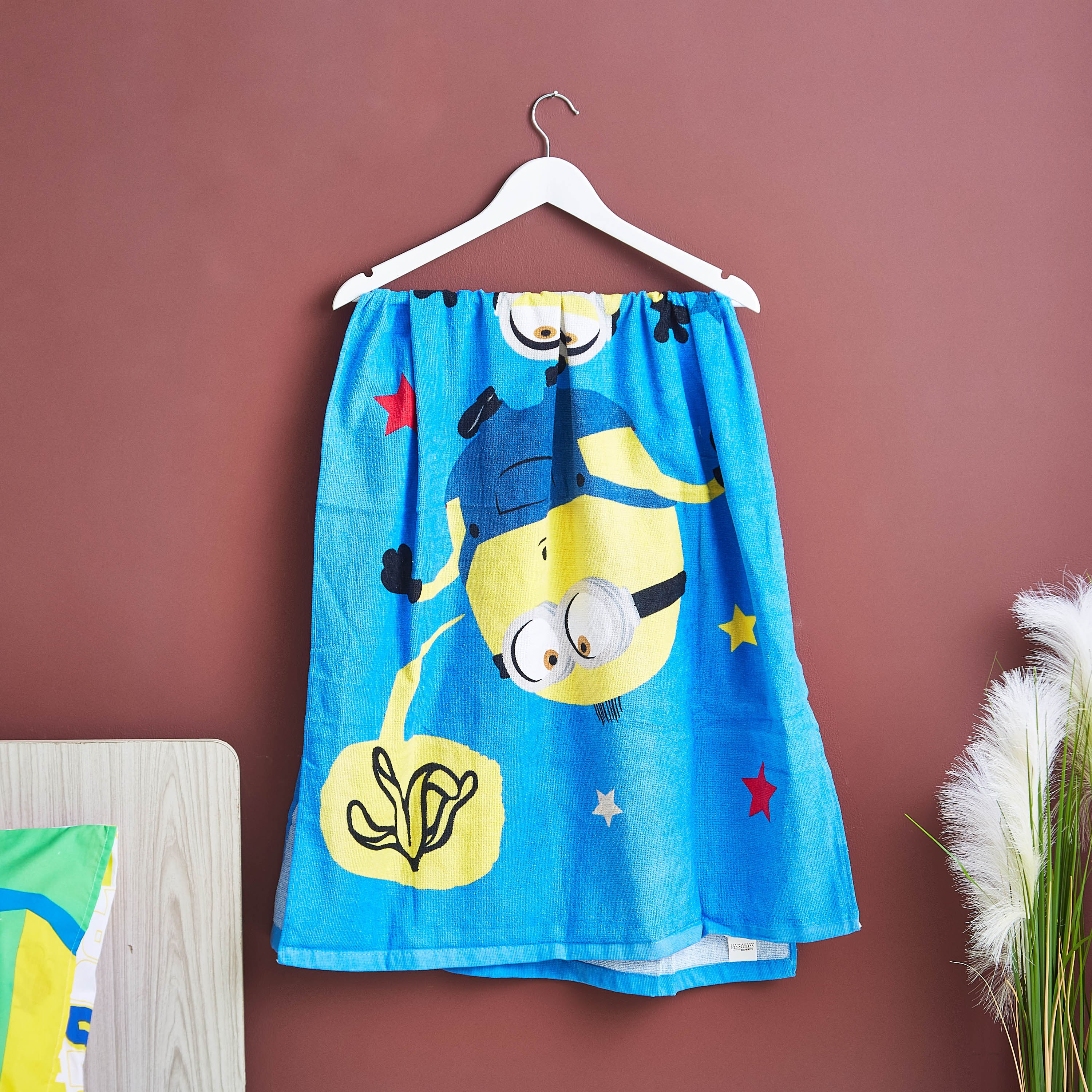 منشفة قطنية مينيونز - 70 × 140 سم-hbxhomeware-hbxkidsandyouth-image-2