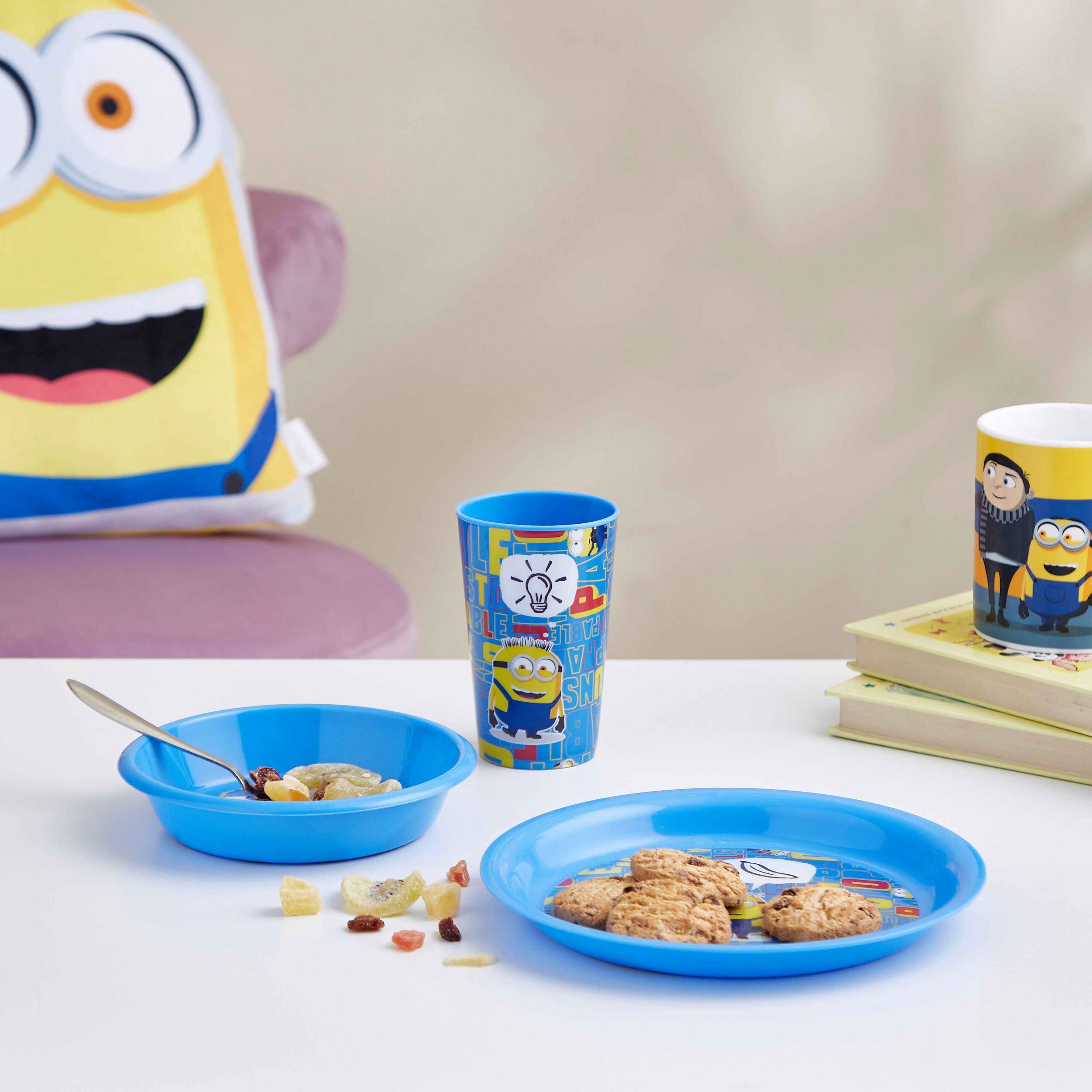 طقم إفطار بلاستيك بطبعات مينيونز 3- قطع-hbxhomeware-hbxkidsandyouth-image-4