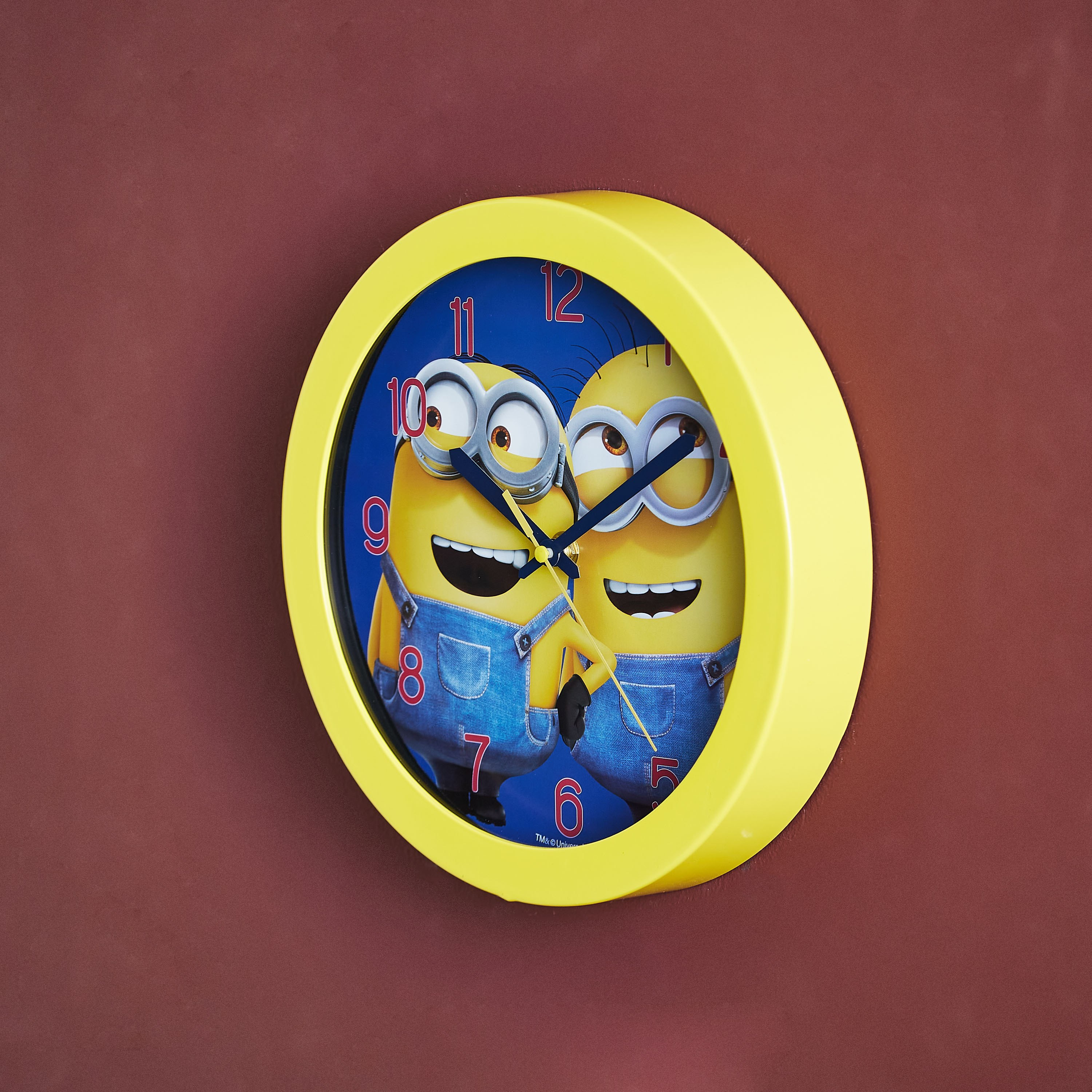 ساعة حائط بتصميم مينيونز - 24.5x24.5 سم-hbxhomeware-hbxkidsandyouth-image-2