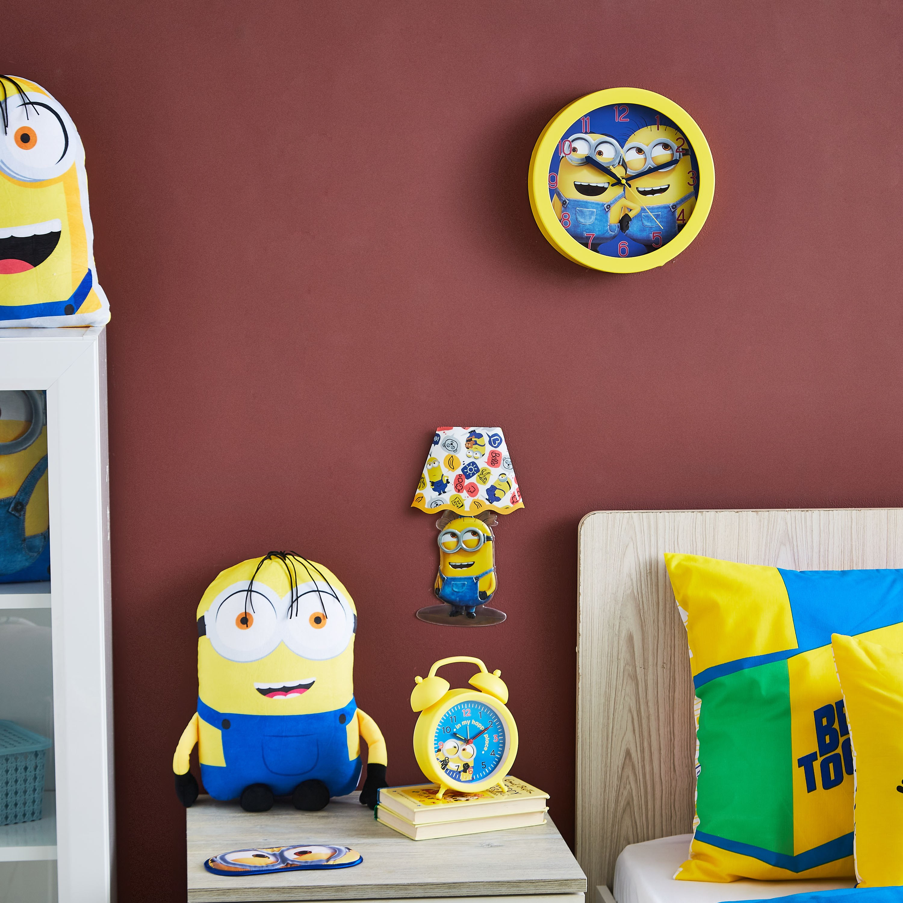 ساعة حائط بتصميم مينيونز - 24.5x24.5 سم-hbxhomeware-hbxkidsandyouth-image-4