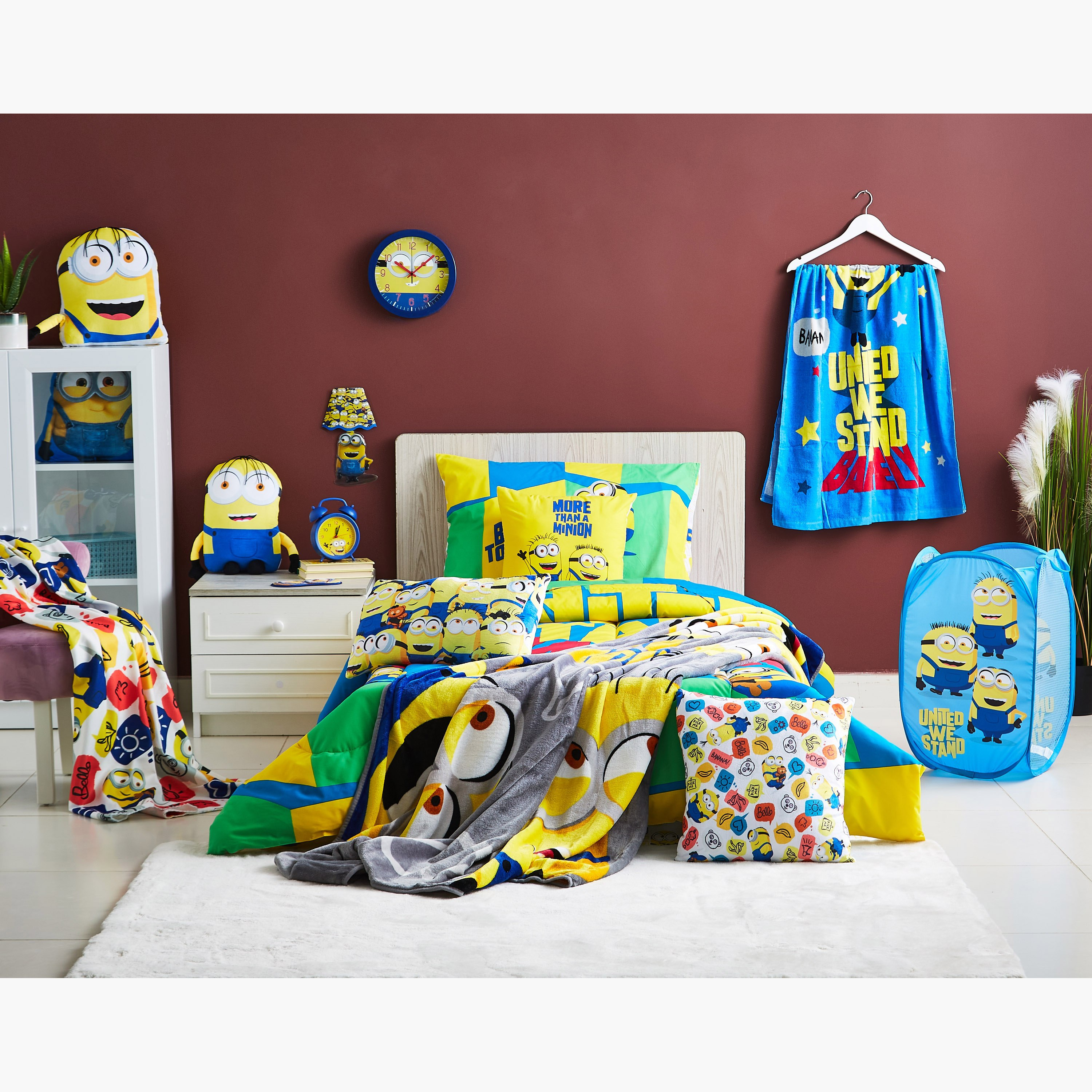 مصباح حائط ليلي إل إي دي مينيون - 24.5x24.5 سم-hbxhomeware-hbxkidsandyouth-image-5