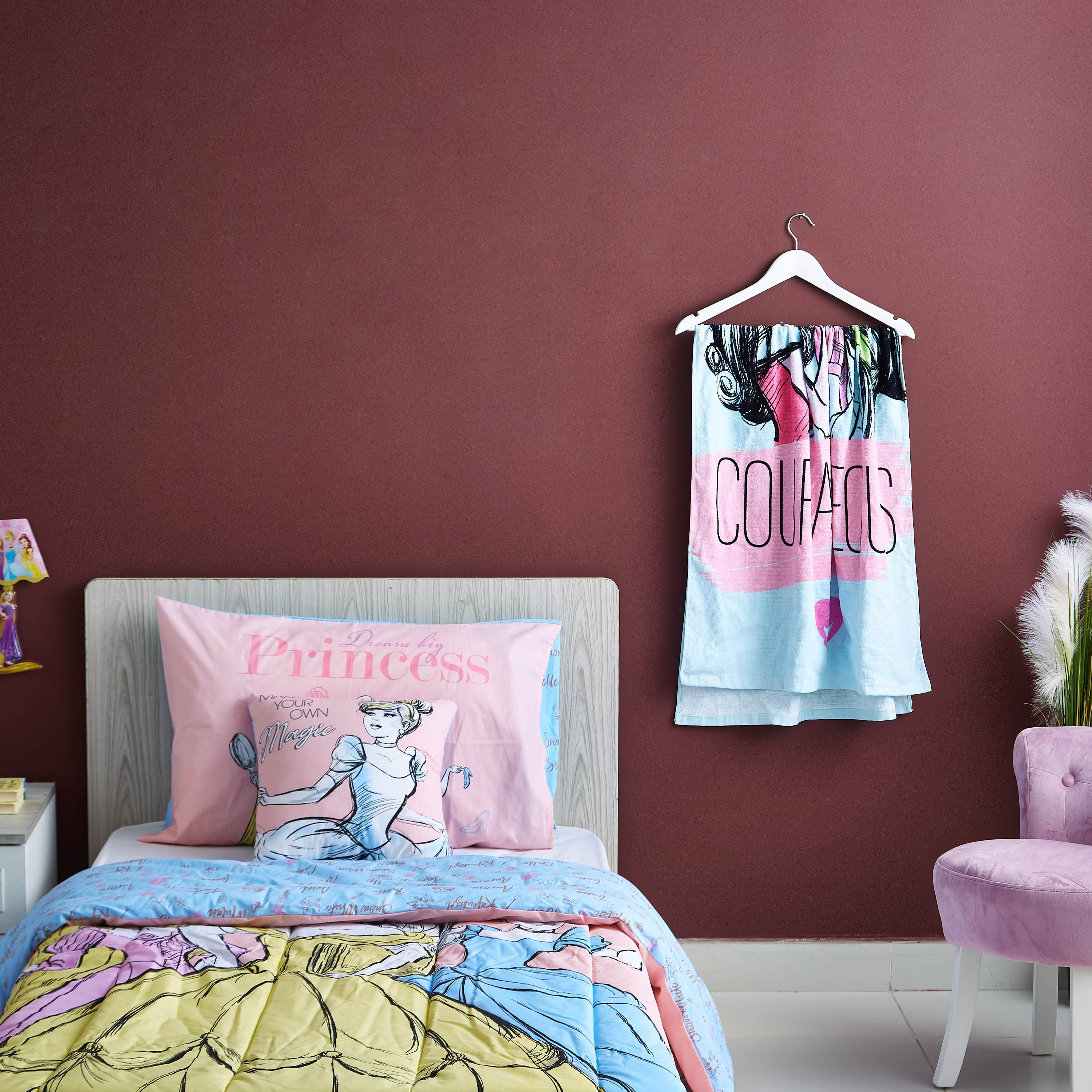 منشفة قطنية بتصميم برنسيس أند فريندز - 70 × 140 سم-hbxhomeware-hbxkidsandyouth-image-5