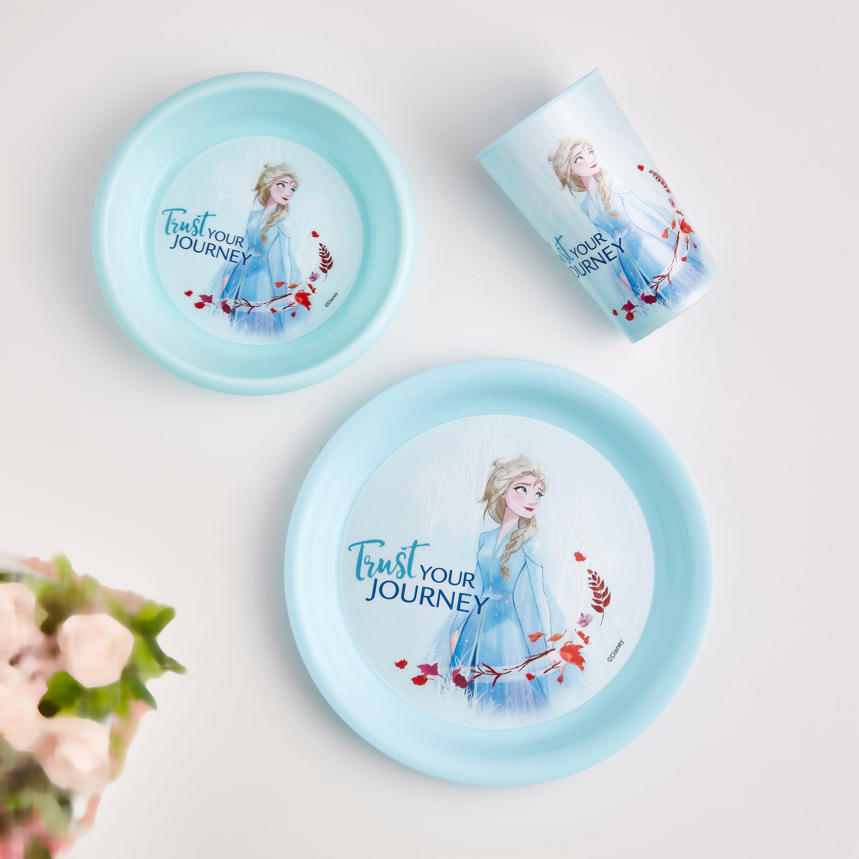 طقم إفطار بطبعات فروزن 3 قطع من برنسيس آند فريندز-hbxhomeware-hbxkidsandyouth-image-1