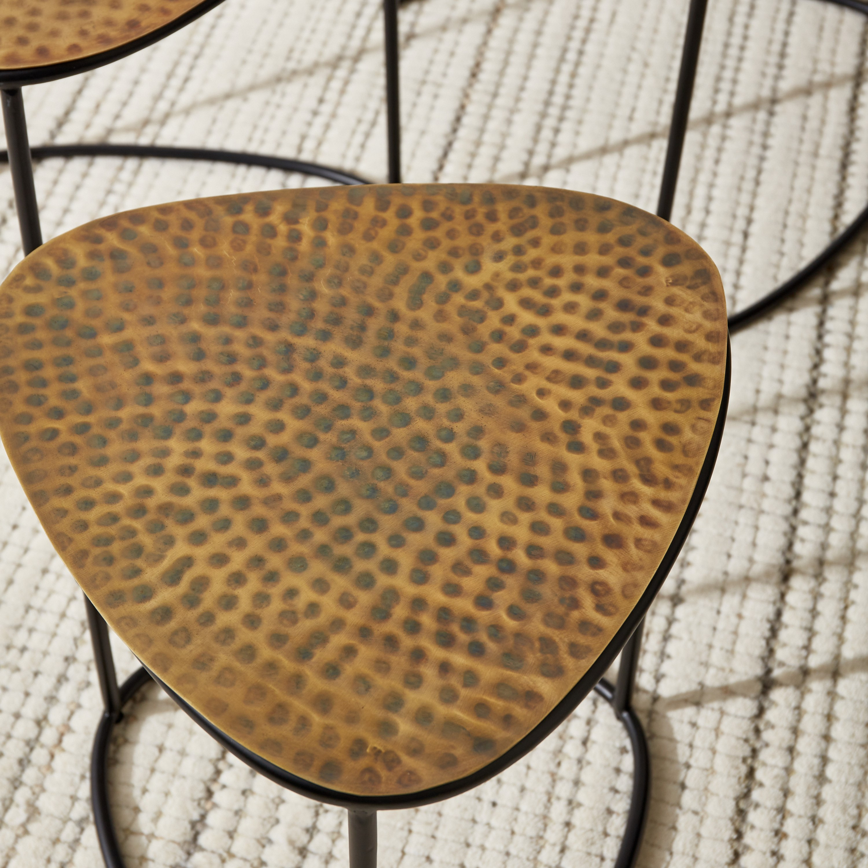 طاولات متداخلة من جيلبرت - طقم من 3 قطع-hbxfurniture-livingroom-nestingtables-image-4