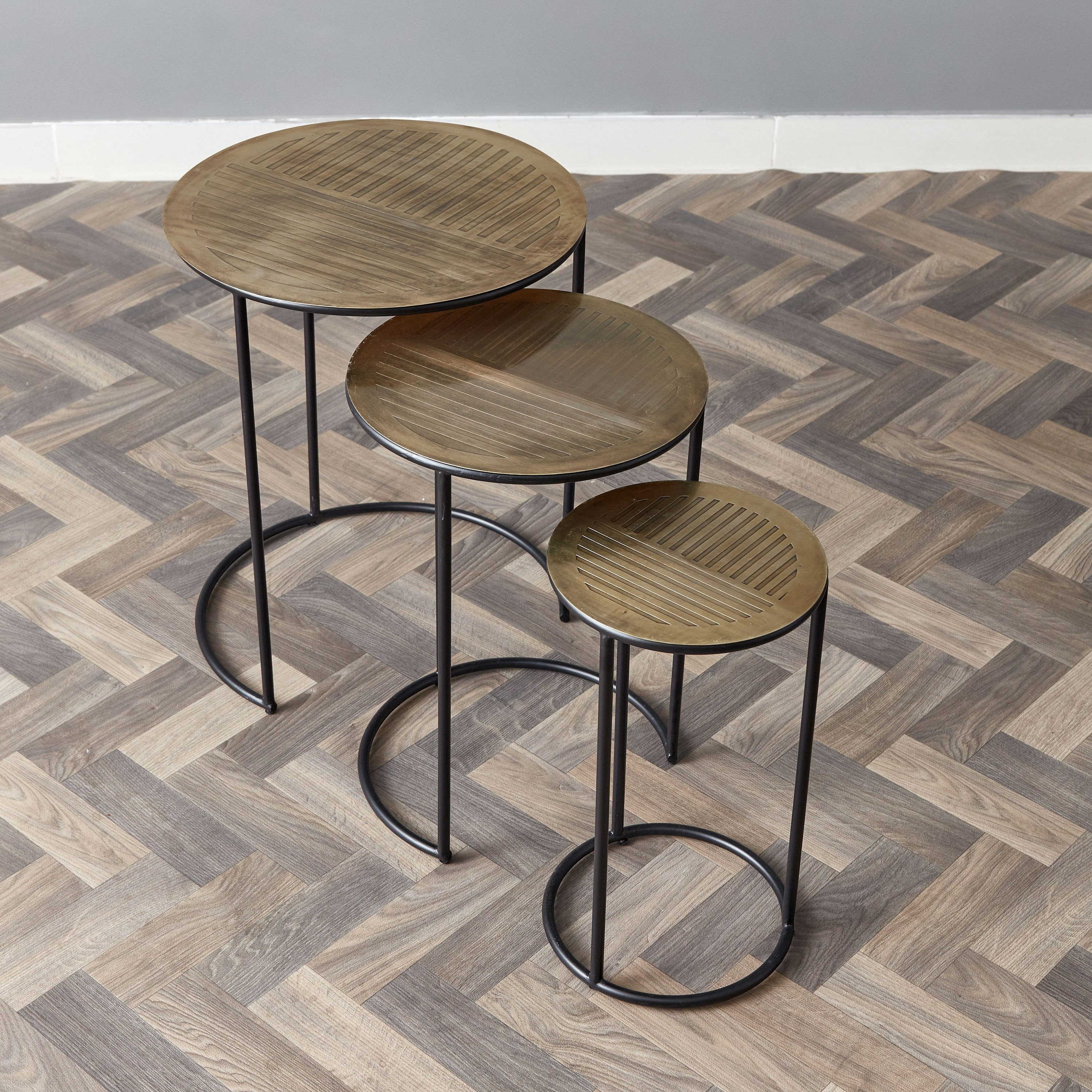 طاولات متداخلة من آريانا - طقم من 3 قطع-hbxfurniture-livingroom-nestingtables-image-3