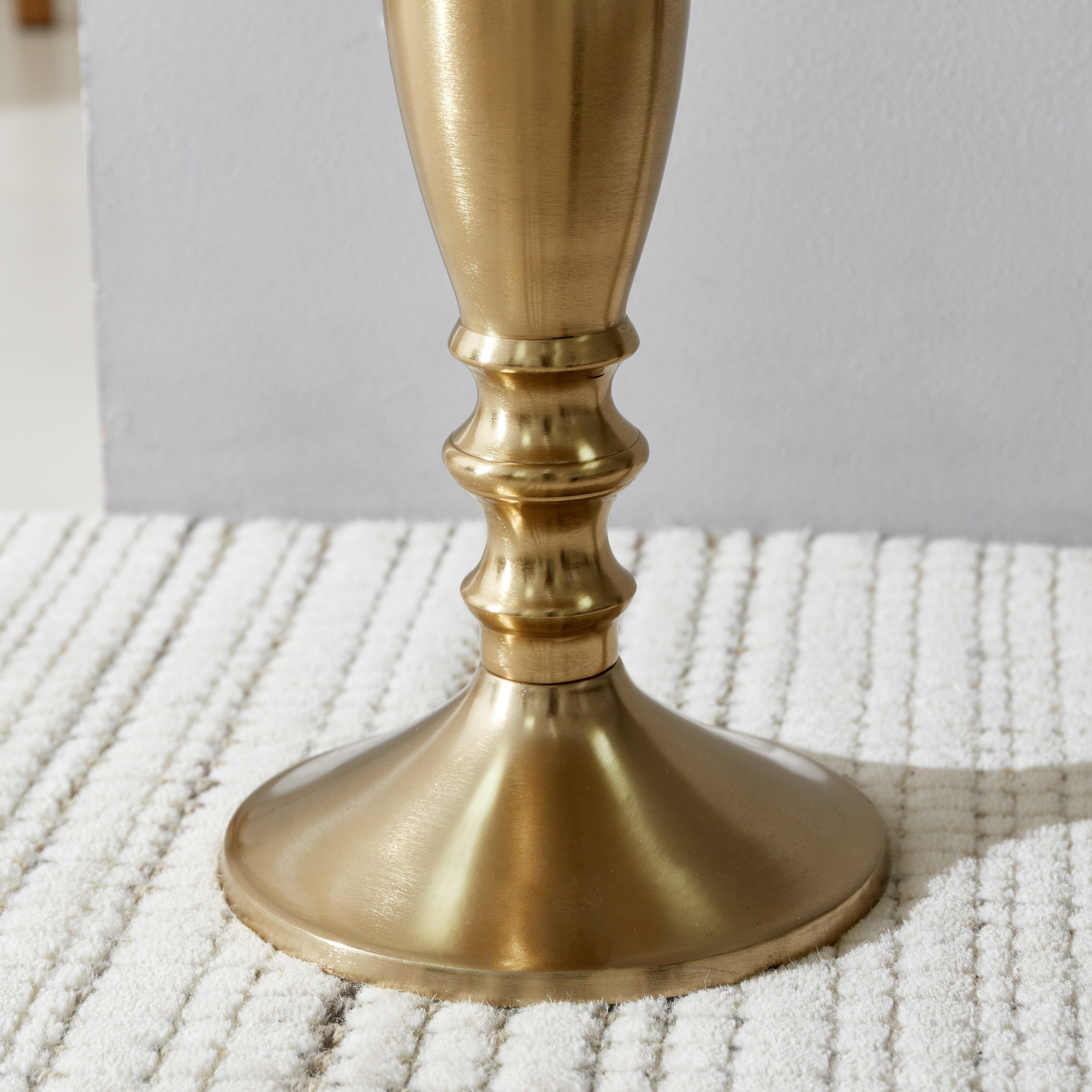 طاولة جانبية ألومنيوم من ميليسا-hbxfurniture-livingroom-endtables-image-4
