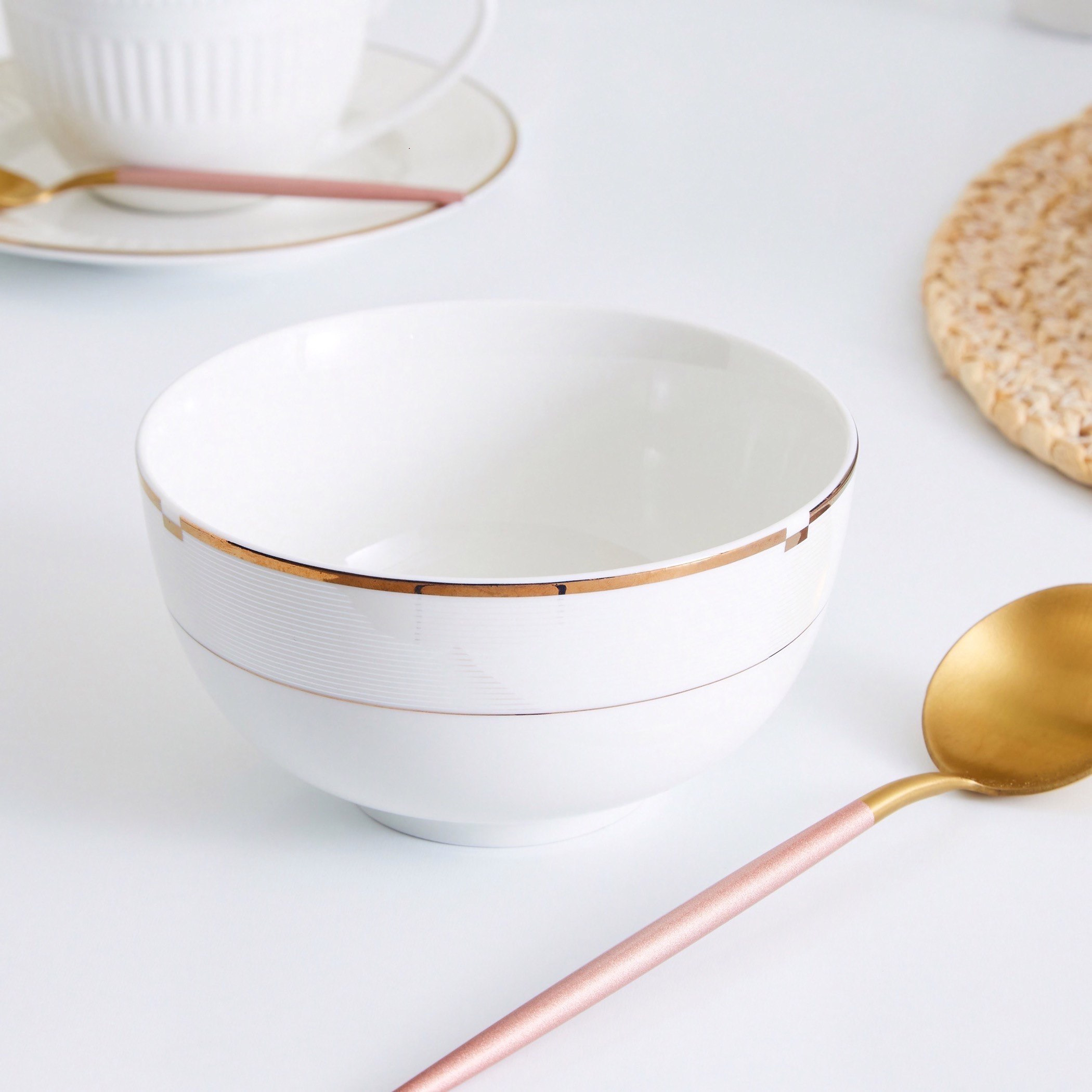 وعاء حبوب مضلع ذهبي - 12.7 سم-hbxdecorandfurnishings-tabletop-crockery-image-1