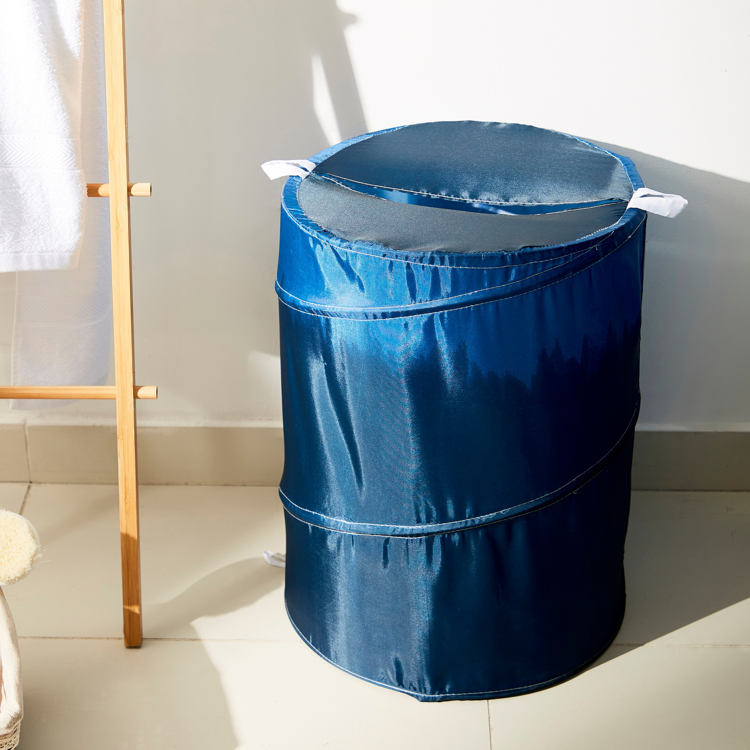 Frida Laundry Hamper - 42x55 cm-hbxbathroom-bathroomstorage-laundryhampers-image-1