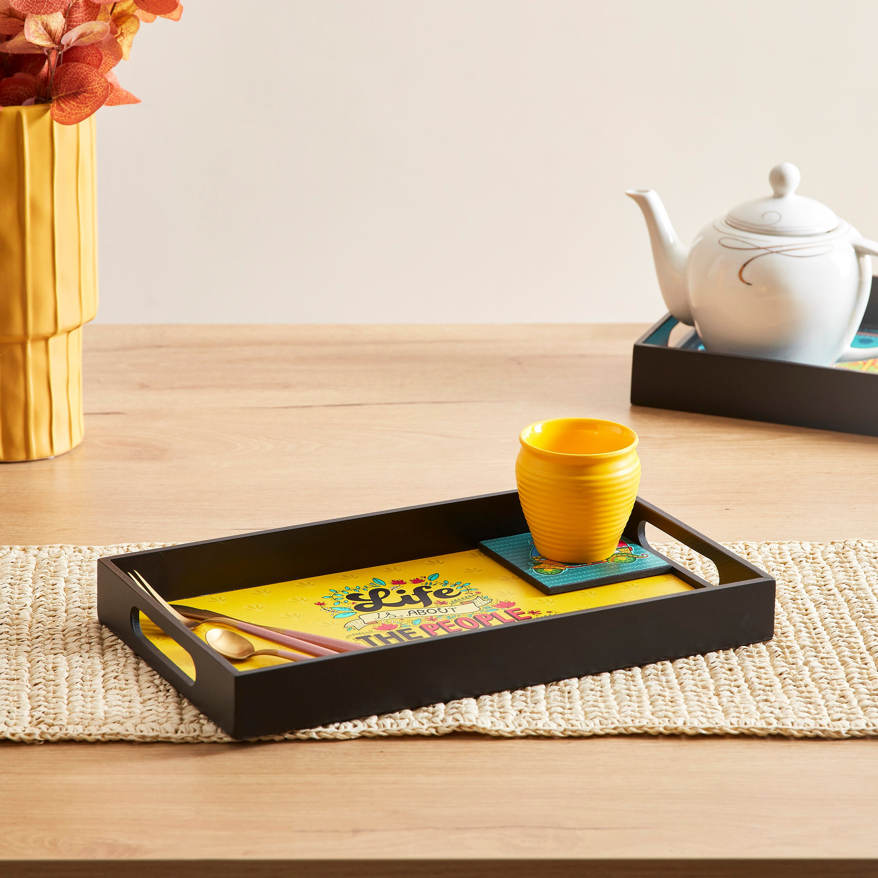 صينية تقديم خشبية مستطيلة من إيندي فايب - 35x20x4 سم-hbxdecorandfurnishings-tabletop-serveware-image-1