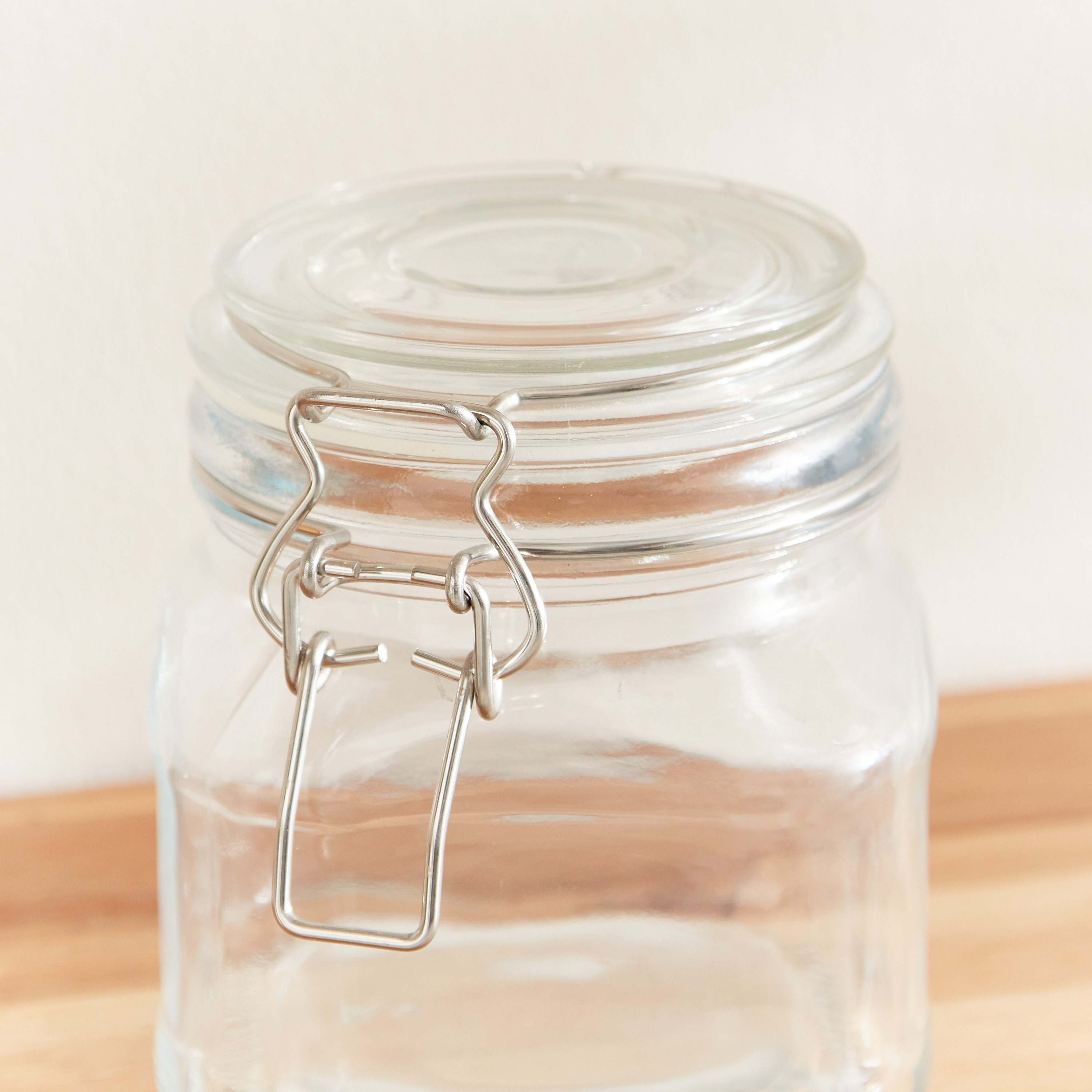 Lock & Lock Clip Glass Canister - 700 ml-hbxhomeware-hbxkitchen-image-3