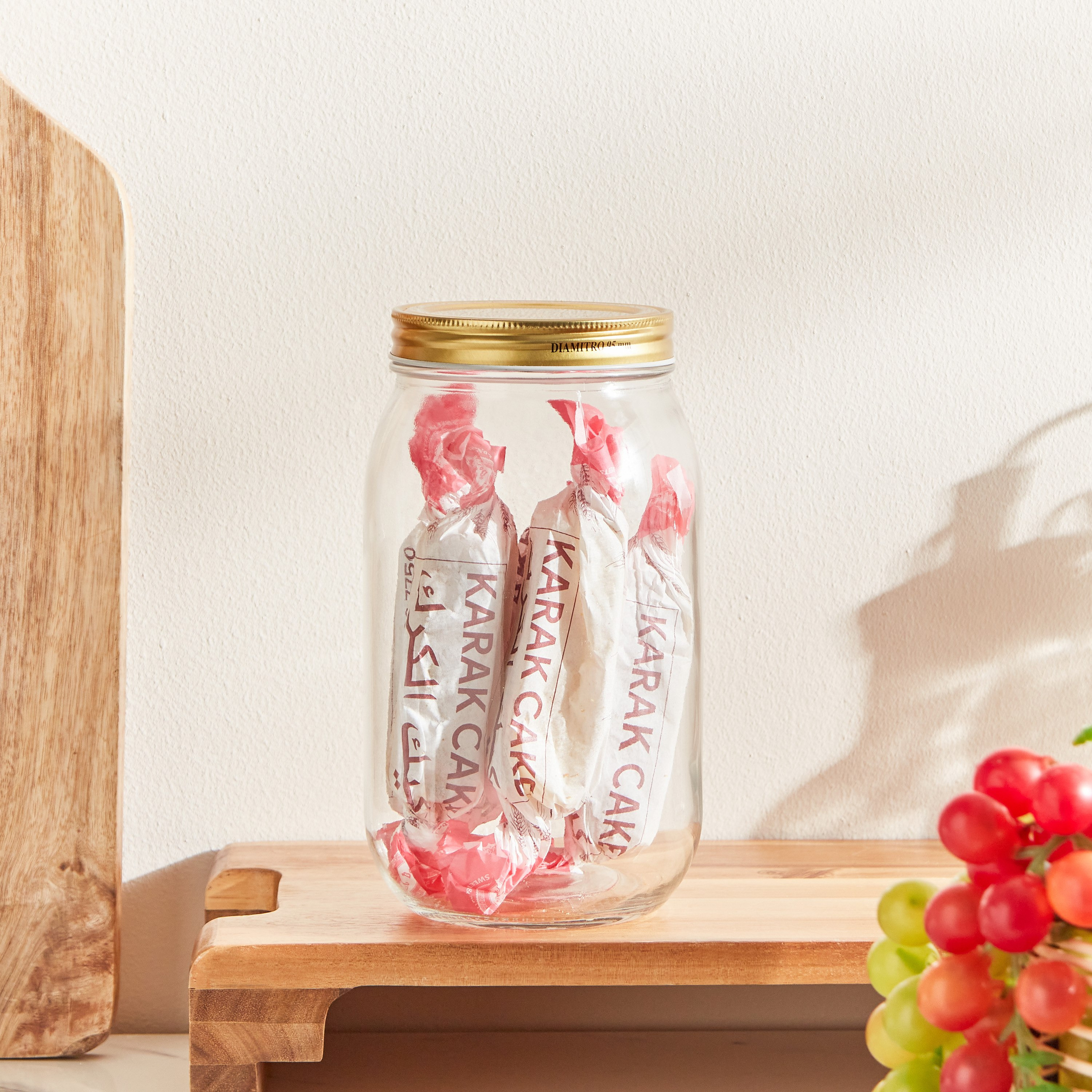 Lock & Lock Round Glass Canister - 1.45 L-hbxhomeware-hbxkitchen-image-1