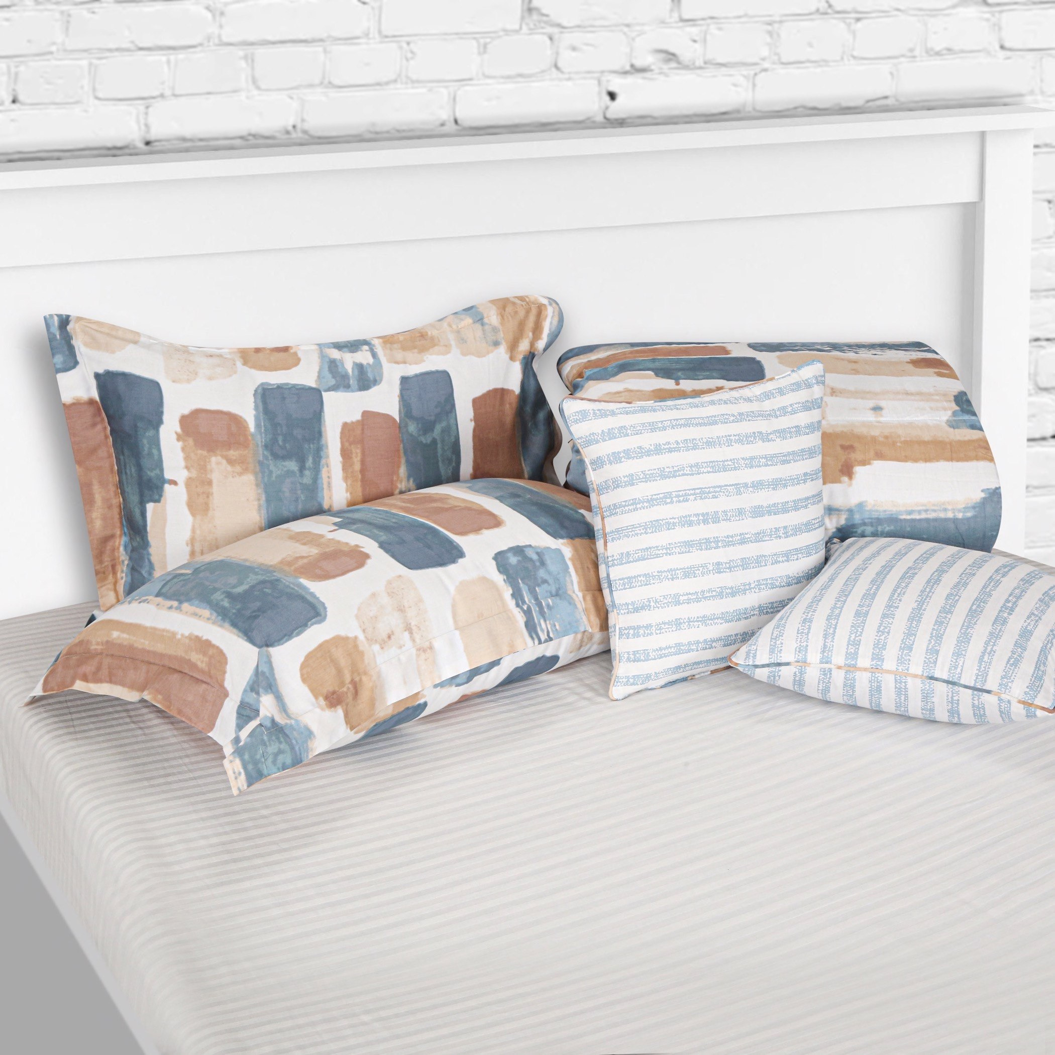 Houston Fabio 5-Piece Cotton Printed Super King Comforter Set - 240X240 cm-hbxhomeware-hbxdecorandfurnishings-image-2