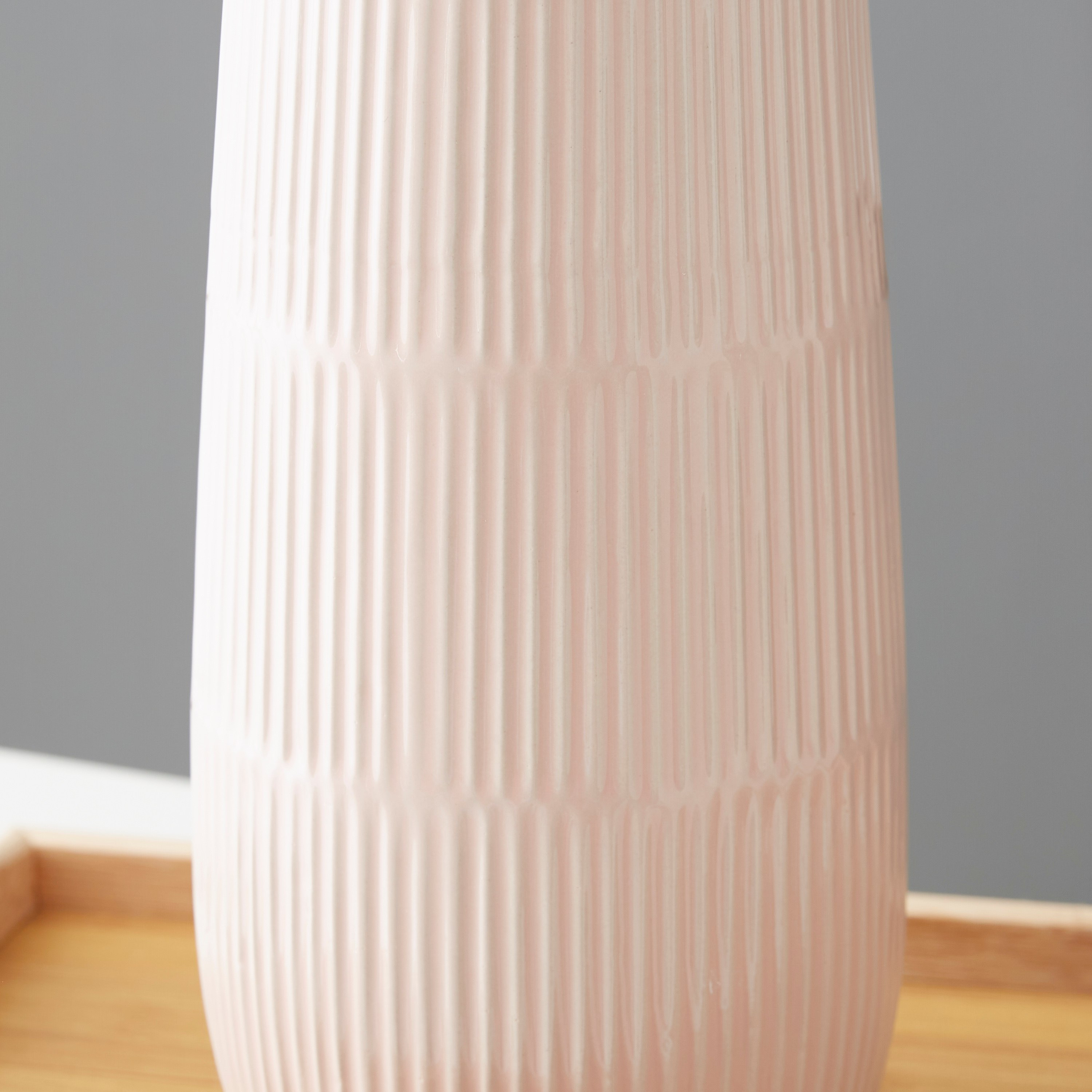 مزهرية سيراميك بارزة الملمس من سانسا - 13x13x33 سم-hbxbedroom-decorandaccessories-vases-image-3