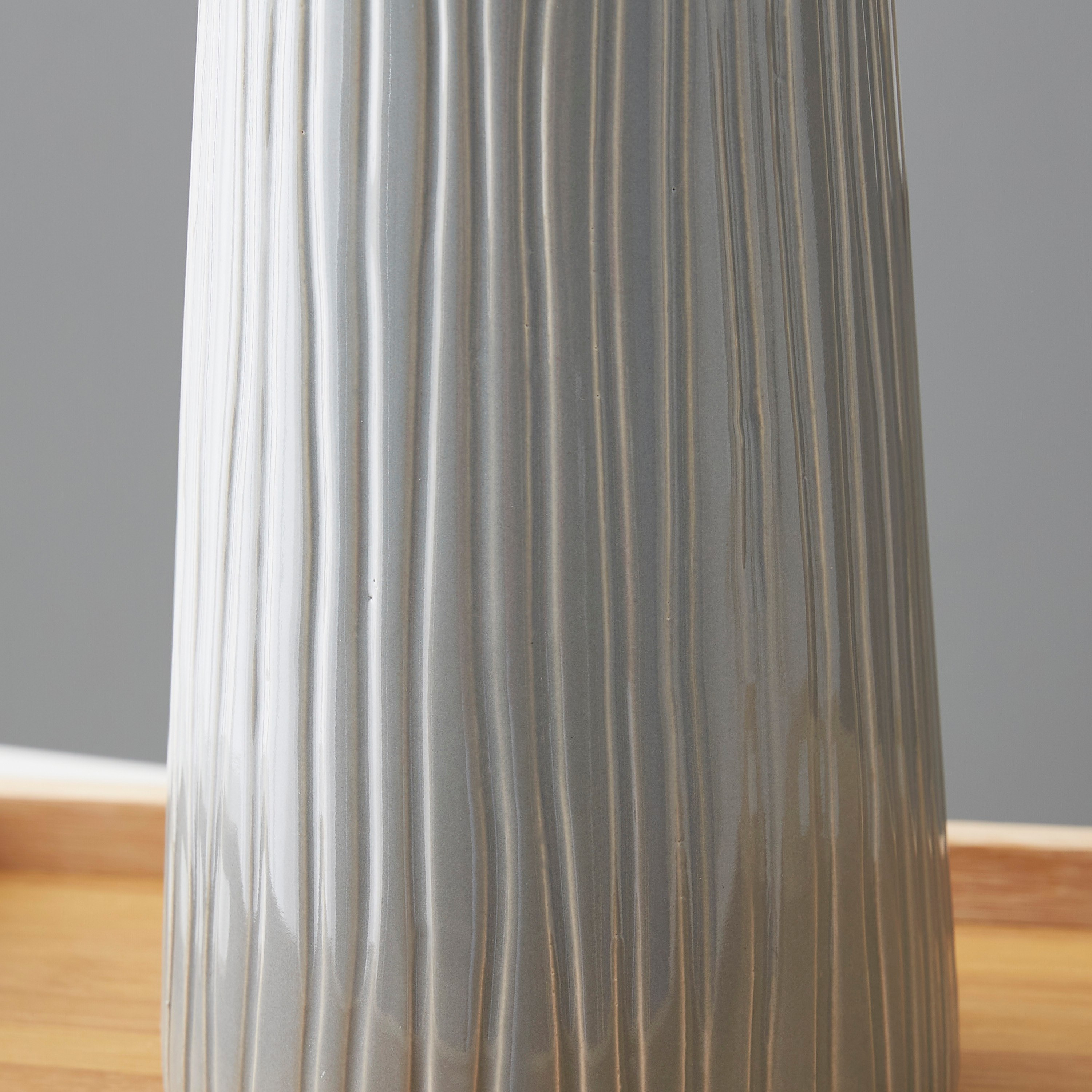 مزهرية سيراميك من سانسا - 14x14x33 سم-hbxbedroom-decorandaccessories-vases-image-3