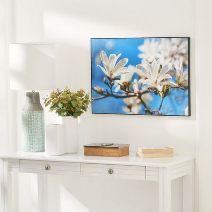 Leonor Glossy White Flower Framed Picture - 70x3x50 cms
