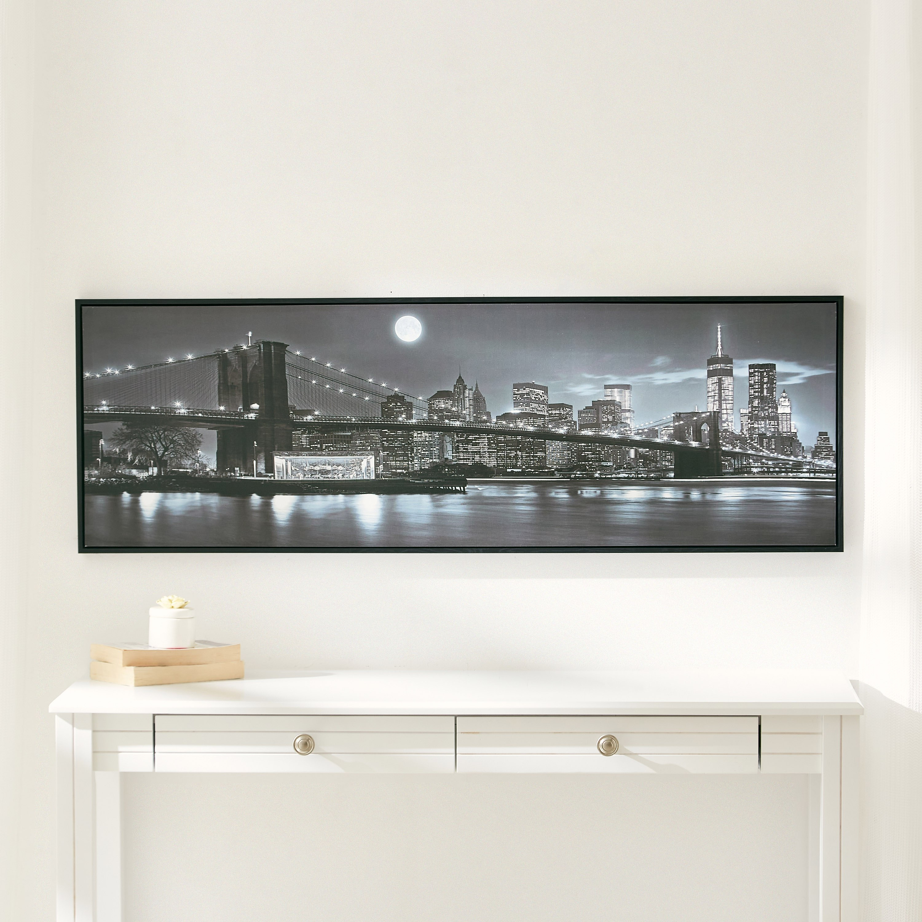 Leonor Glossy New York Framed Picture - 120x4x40 cm-hbxhomeware-hbxdecorandfurnishings-image-1