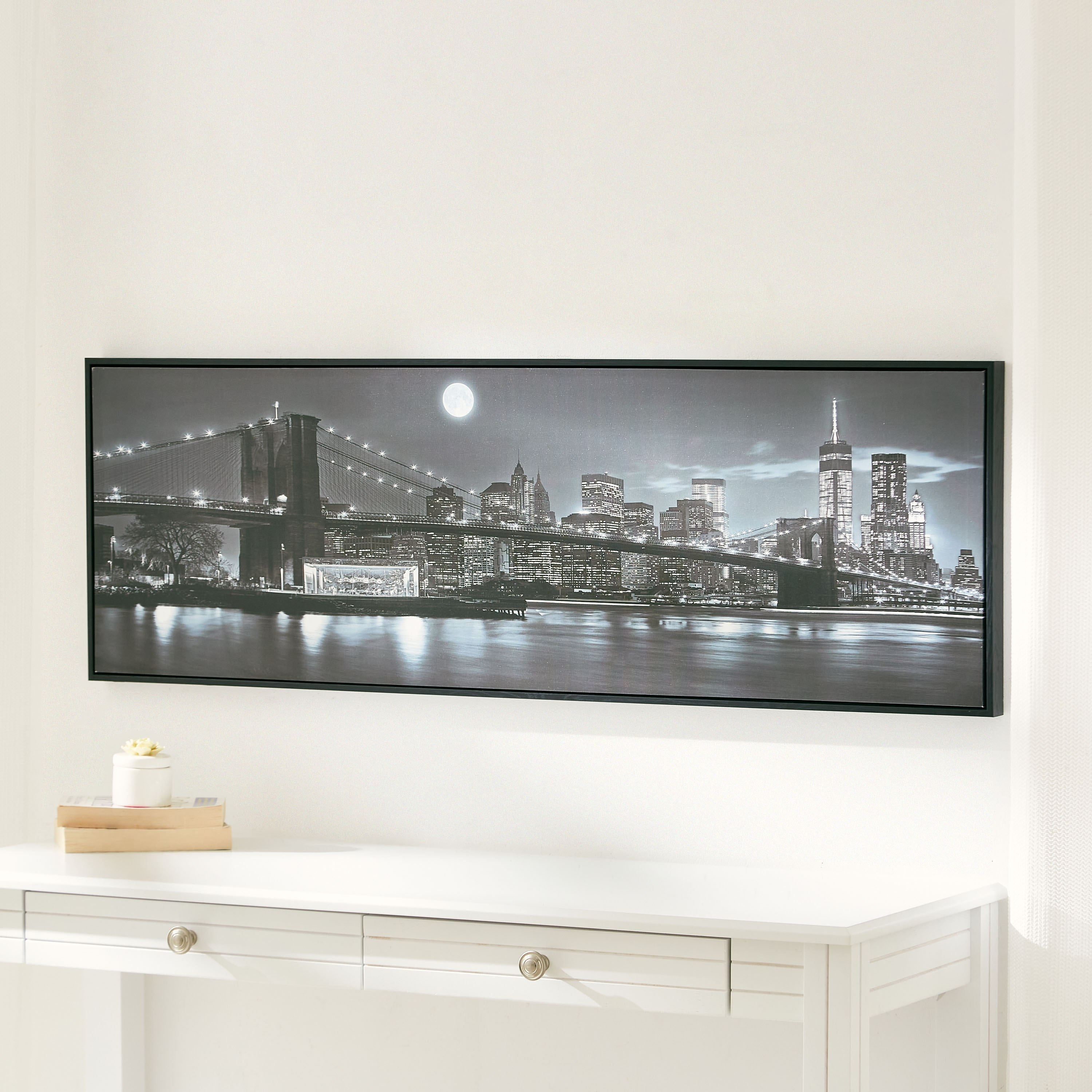 Leonor Glossy New York Framed Picture - 120x4x40 cm-hbxhomeware-hbxdecorandfurnishings-image-2