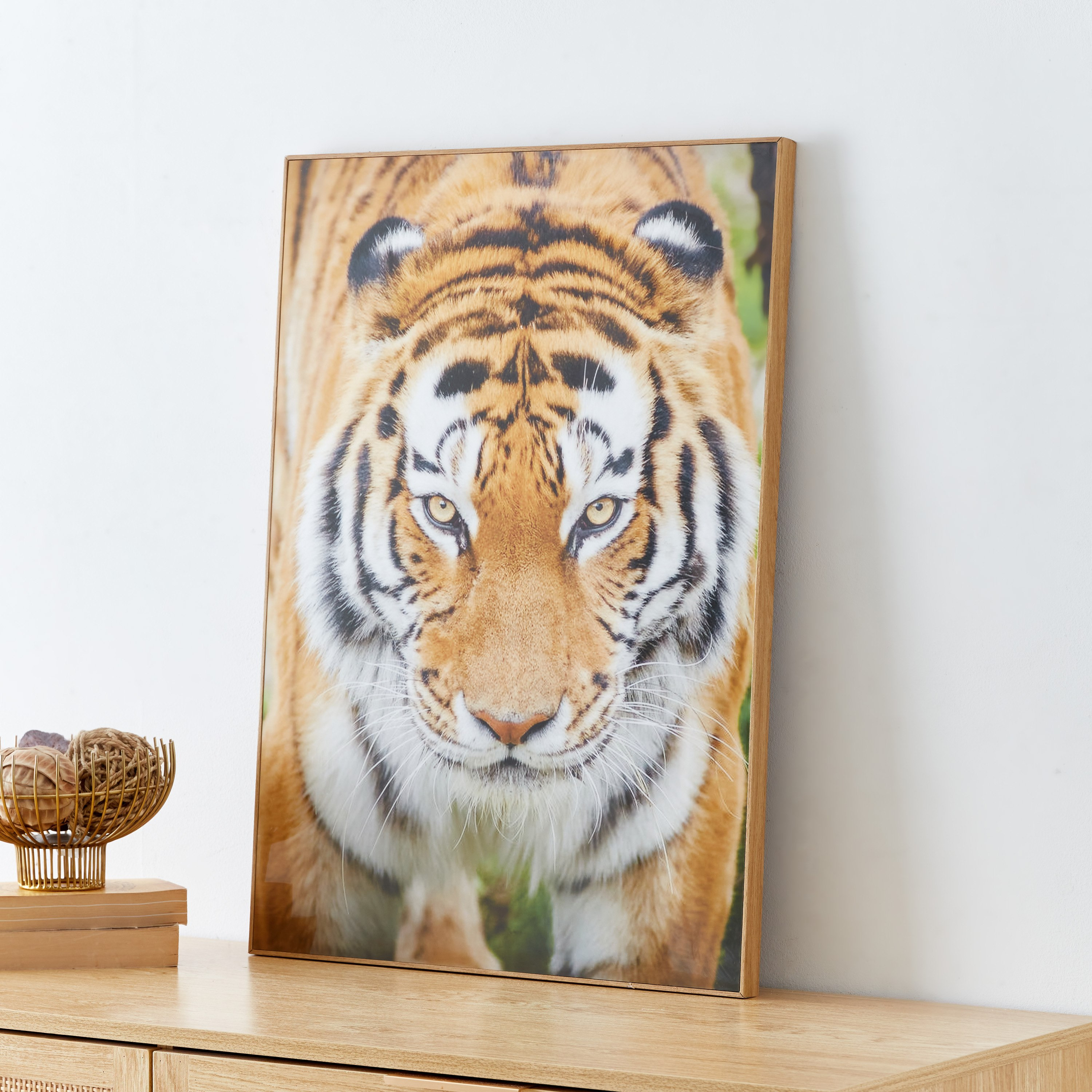 لوحة كانفاس مؤطّرة ولامعة بتصميم نمر من إيفورا - 50x3x70 سم-hbxhomeware-hbxdecorandfurnishings-image-2