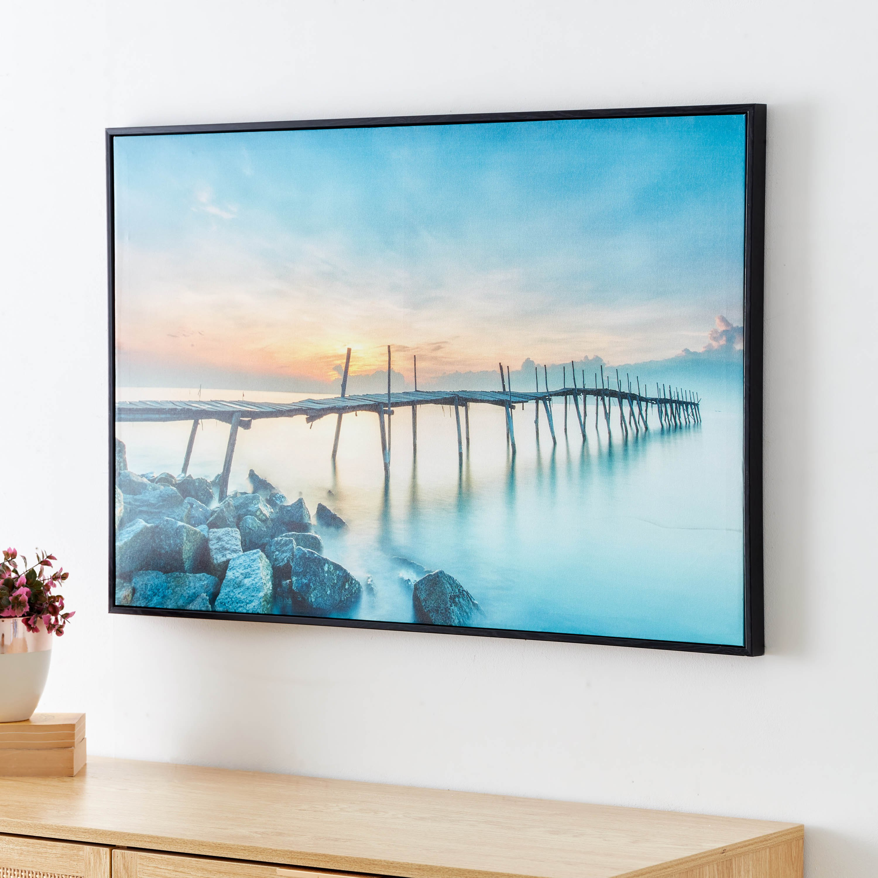 لوحة كانفاس مؤطرة ولامعة بتصميم بحيرة وقارب من إيفورا - 90x3x60 سم-hbxhomeware-hbxdecorandfurnishings-image-2