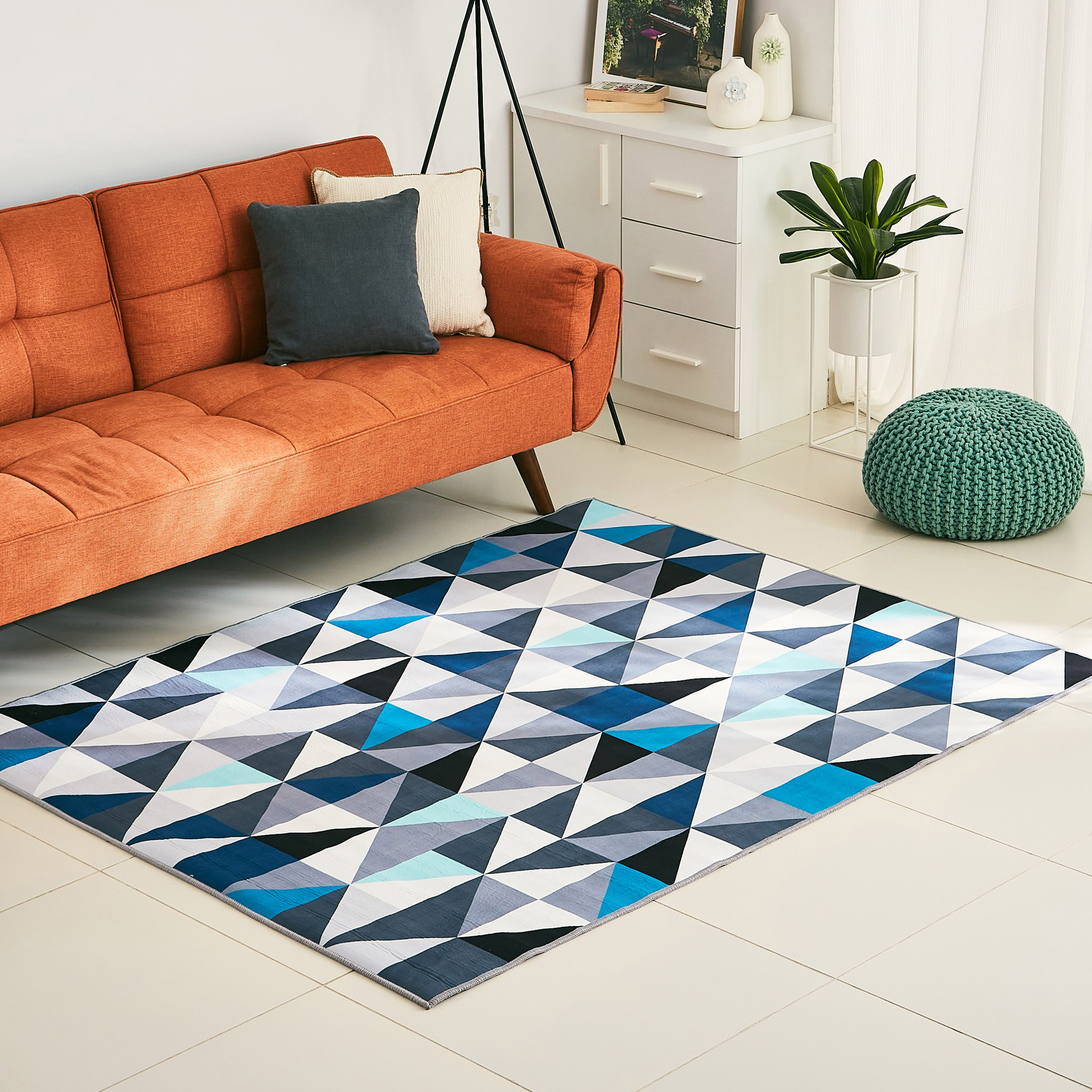 سجادة بطبعات هندسيّة من سوليداد كايلر - 110x160 سم-hbxdecorandfurnishings-floorcoverings-rugs-image-1