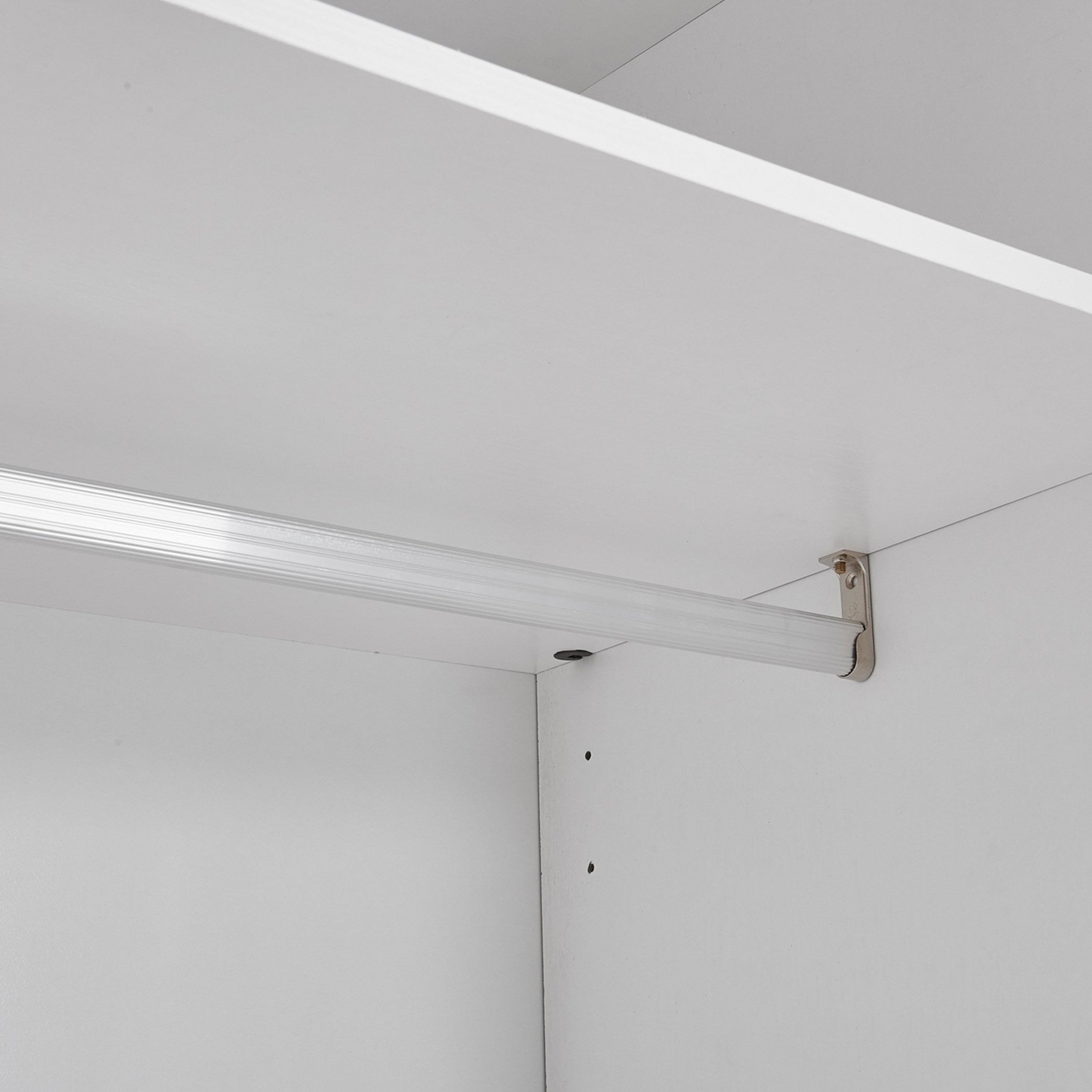 خزانة ملابس بـ 3 أبواب ومرآة من نورويتش-hbxfurniture-wardrobes-image-5