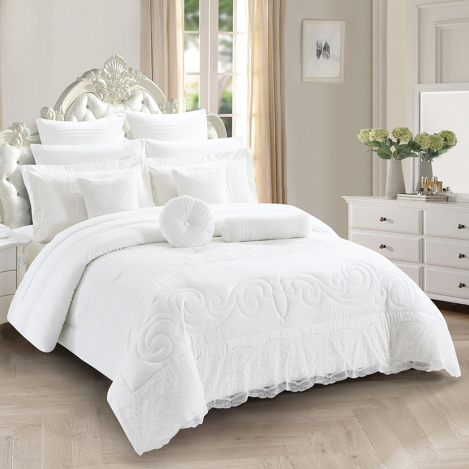 طقم لحاف سوبر كينج بطبعات 12 قطعة من إيلي - 240x260 سم-hbxhomeware-hbxdecorandfurnishings-image-1