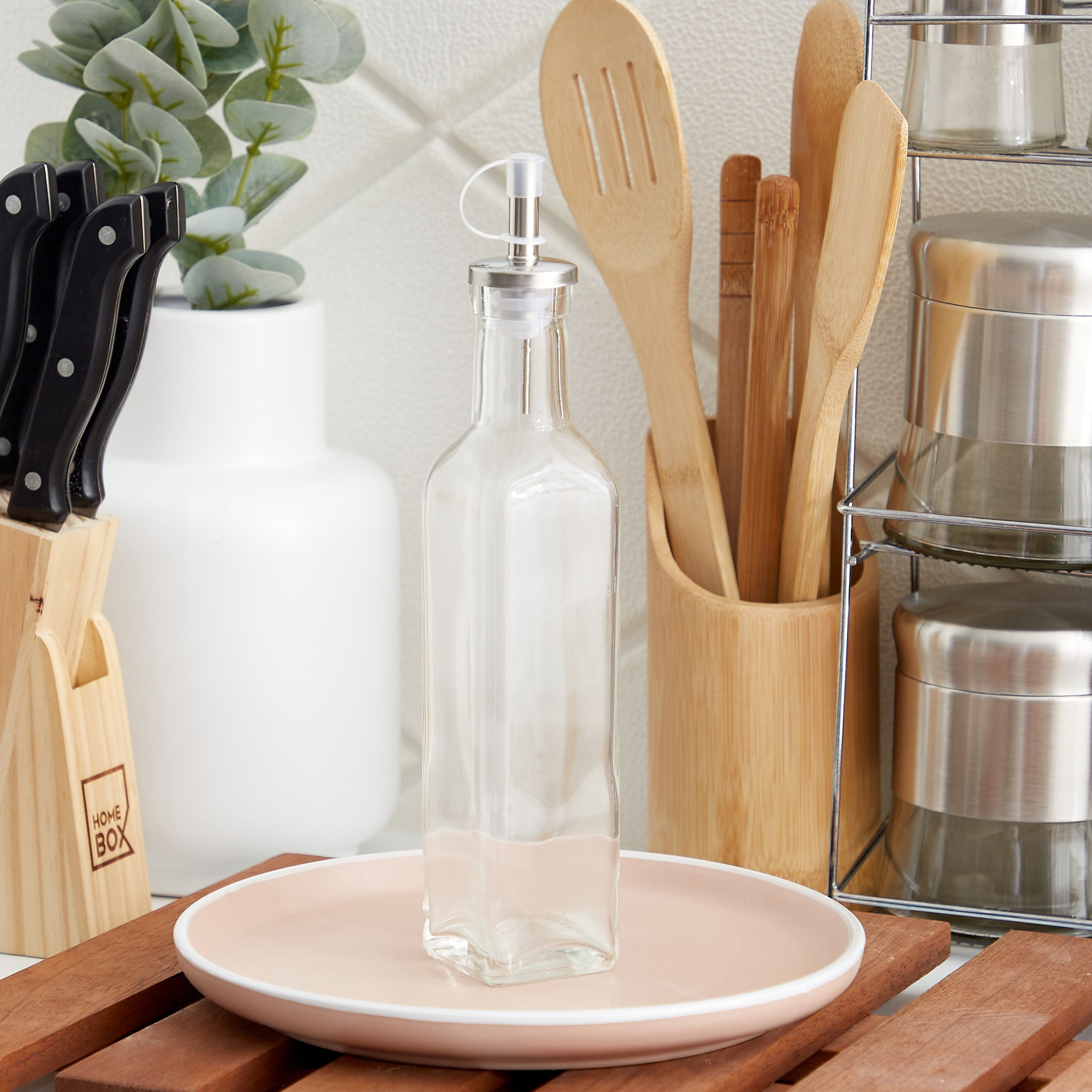 قارورة زيت من إيسينشيال - 4.8x4.8x24 سم-hbxhomeware-hbxkitchen-image-1
