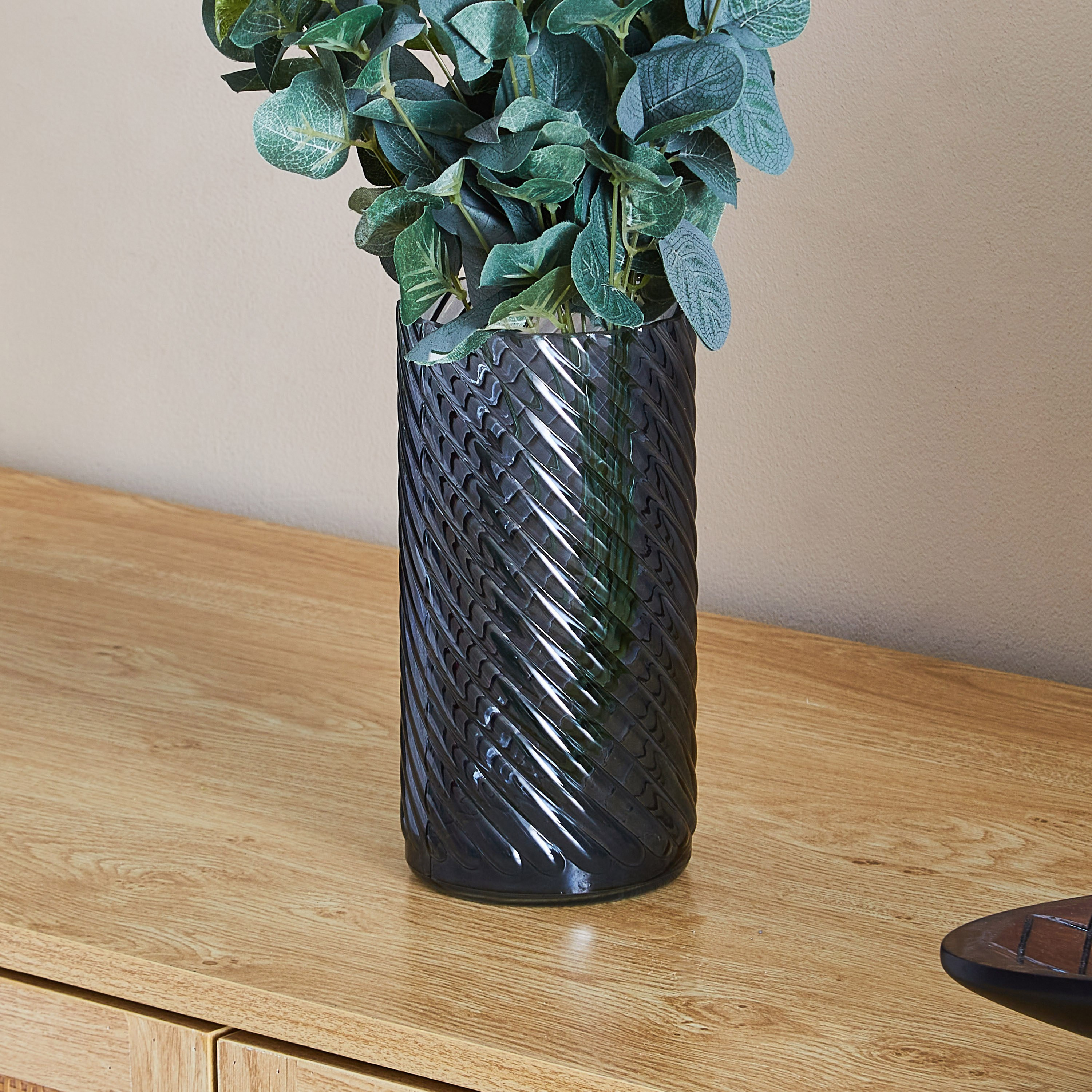 مزهريّة زجاجيّة من كلايد - 10x21 سم-hbxbedroom-decorandaccessories-vases-image-2