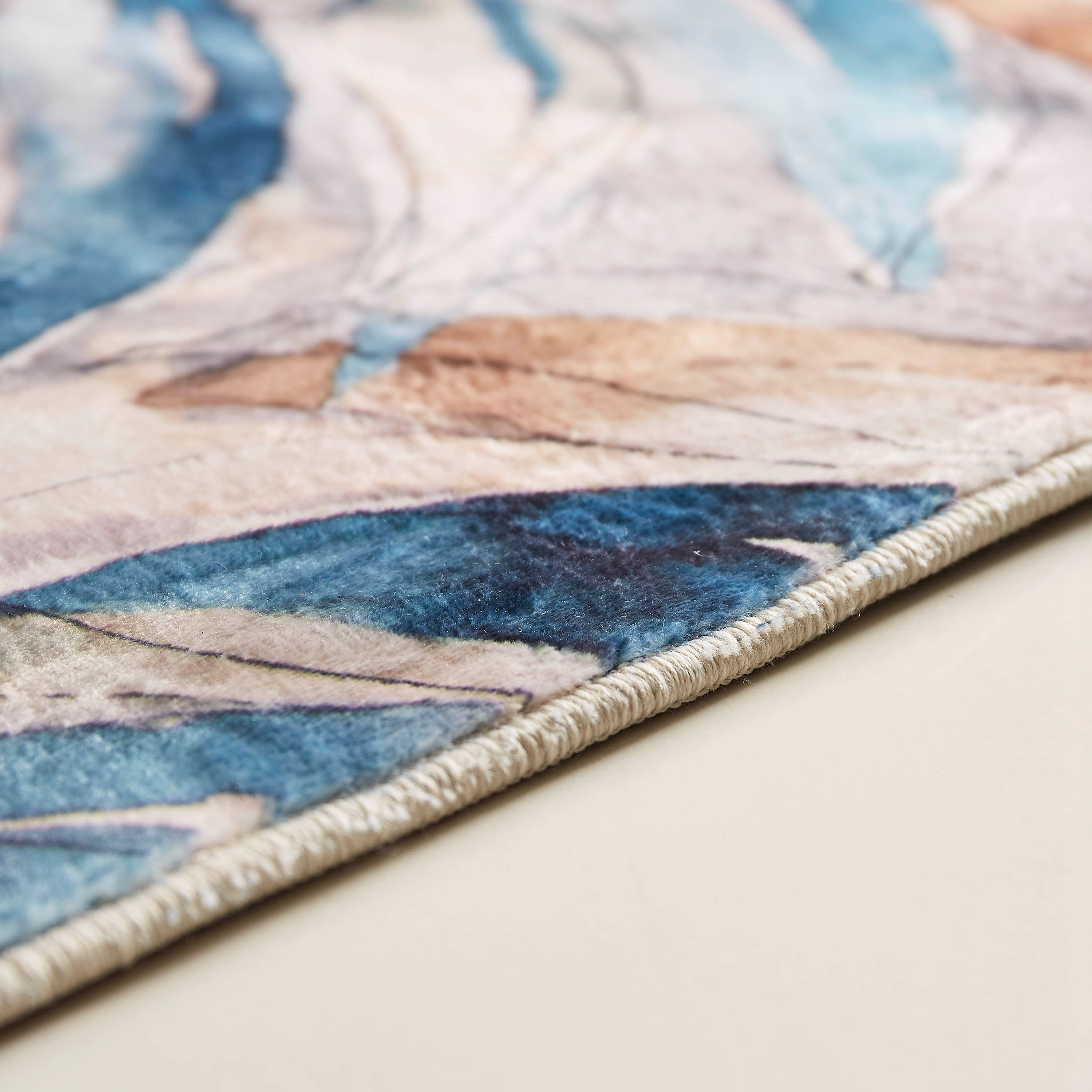Wells Paradise Printed Flannel Rug - 150x200 cm-hbxdecorandfurnishings-floorcoverings-rugs-image-4