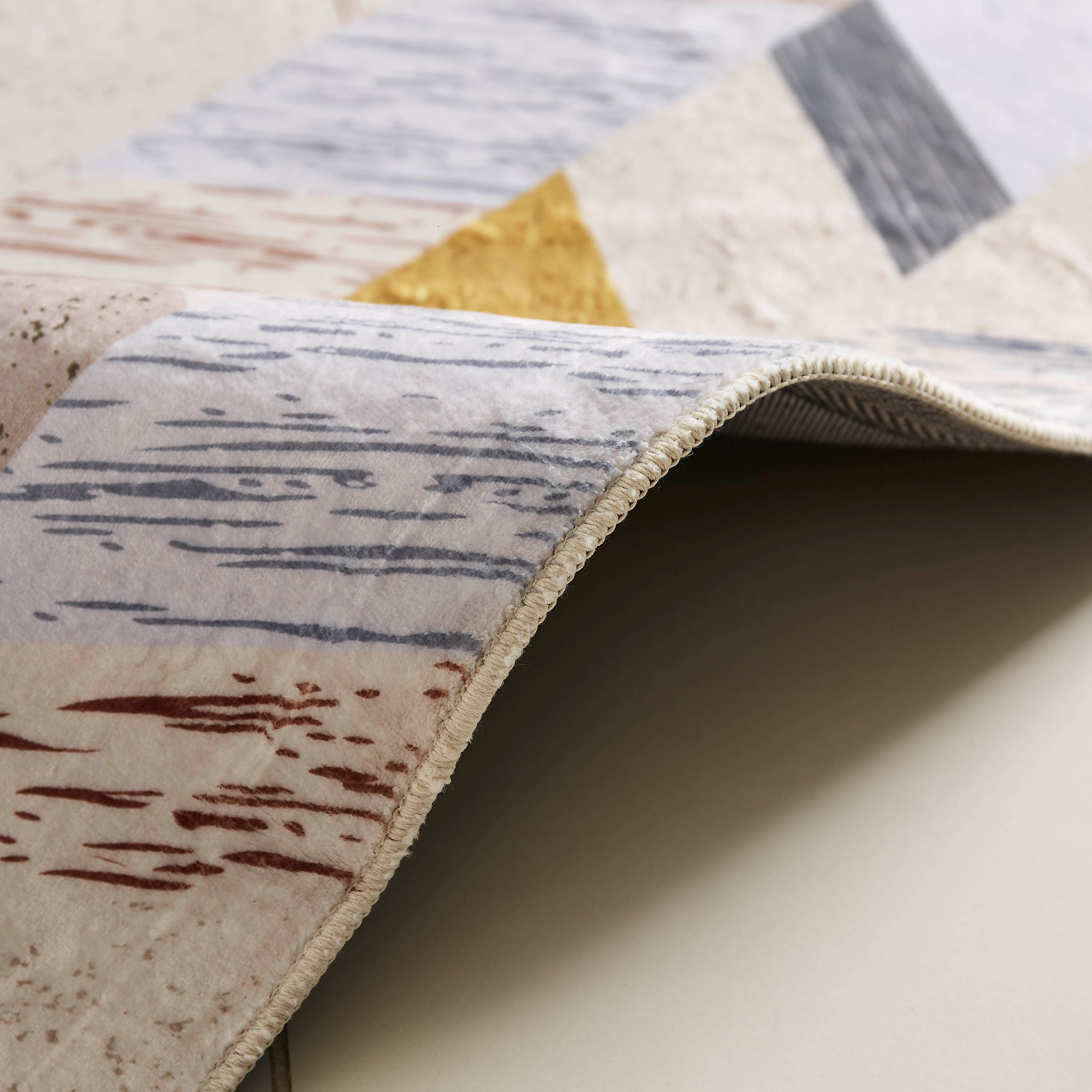سجادة فلانيل بطبعات من ويلز بايتون - 110x160 سم-hbxdecorandfurnishings-floorcoverings-rugs-image-3