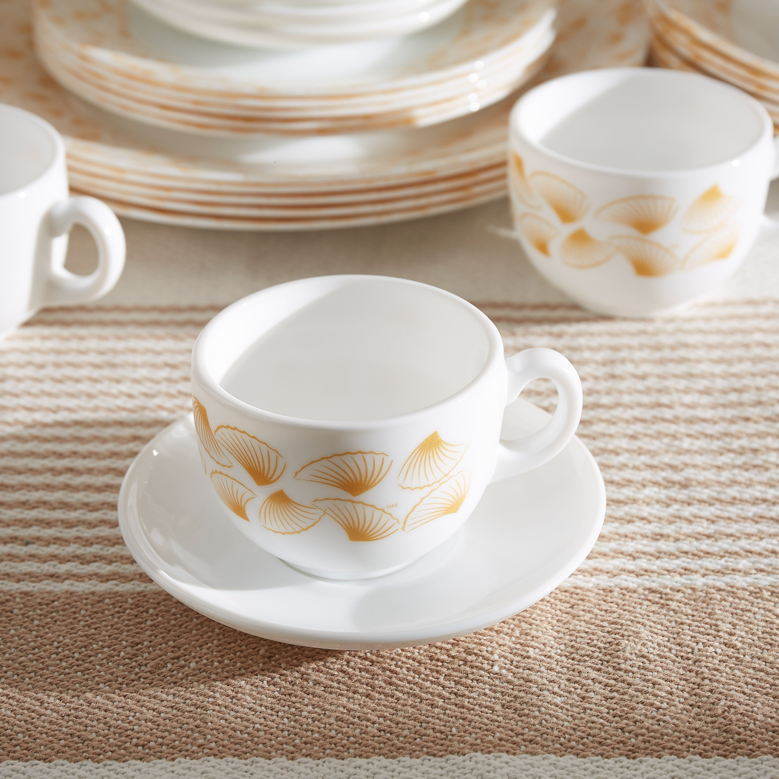 طقم عشاء جولدن شيل 46 قطعة من لومينارك-hbxhomeware-hbxkitchen-image-4