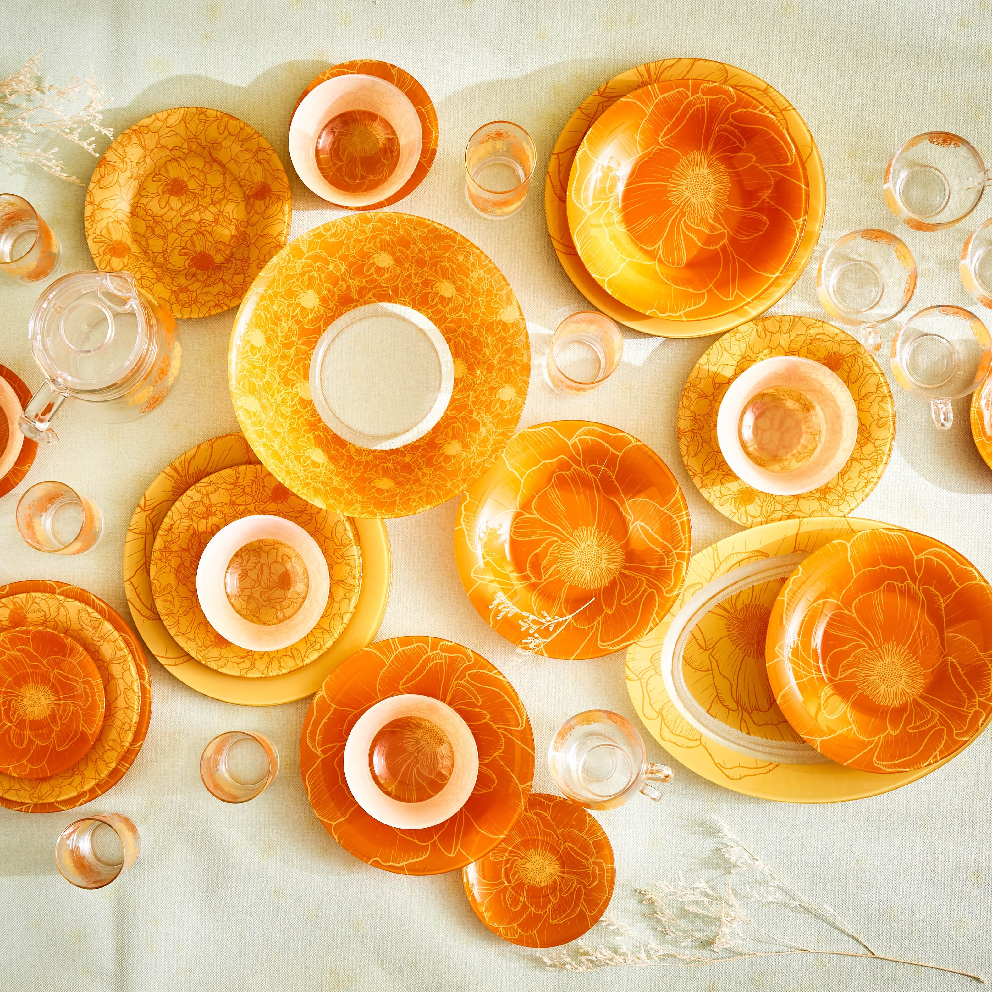 طقم عشاء فلاور من لومينارك - 46 قطعة-hbxhomeware-hbxkitchen-image-1
