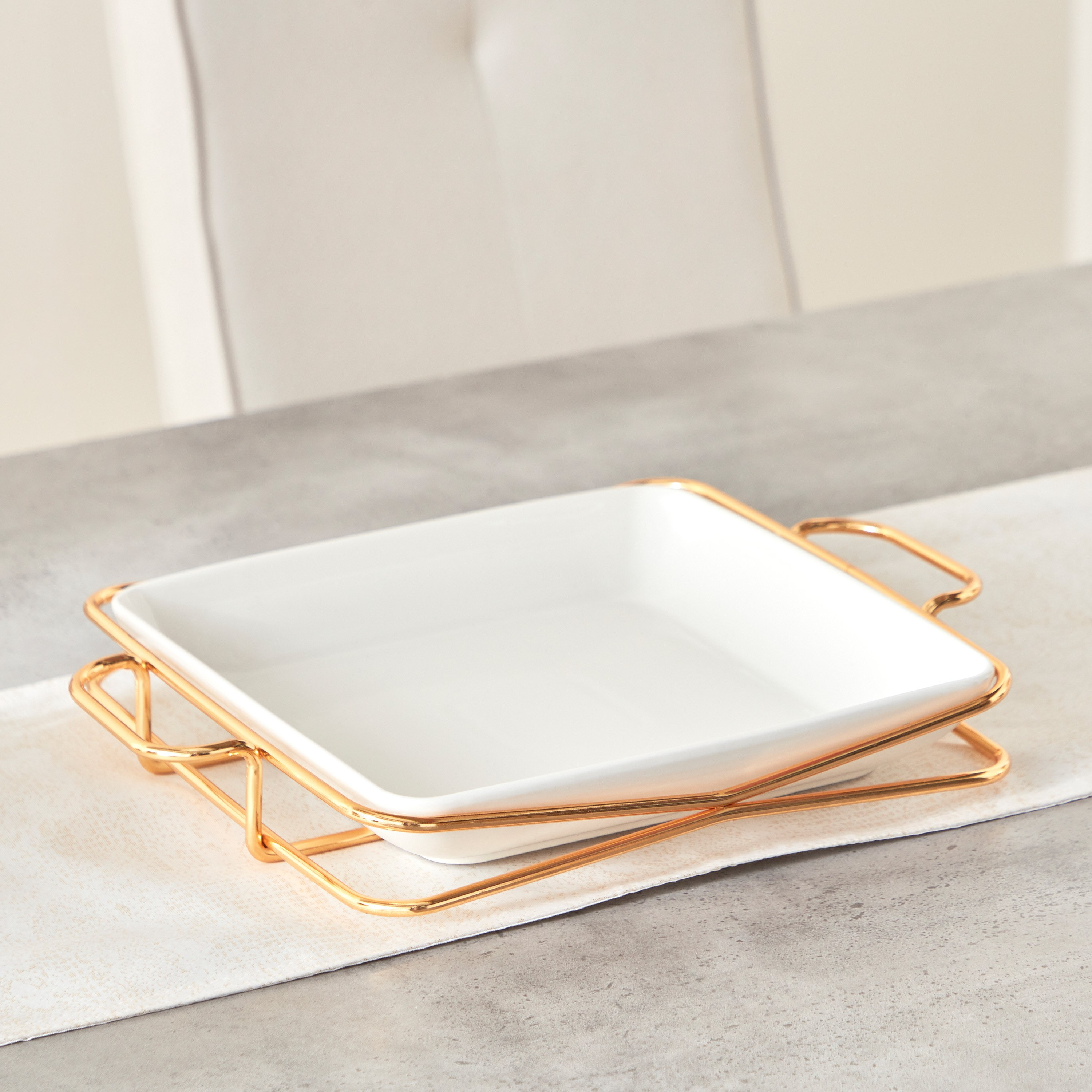 صحن تقديم مربع بحامل من فيست - 28 سم-hbxdecorandfurnishings-tabletop-serveware-image-1