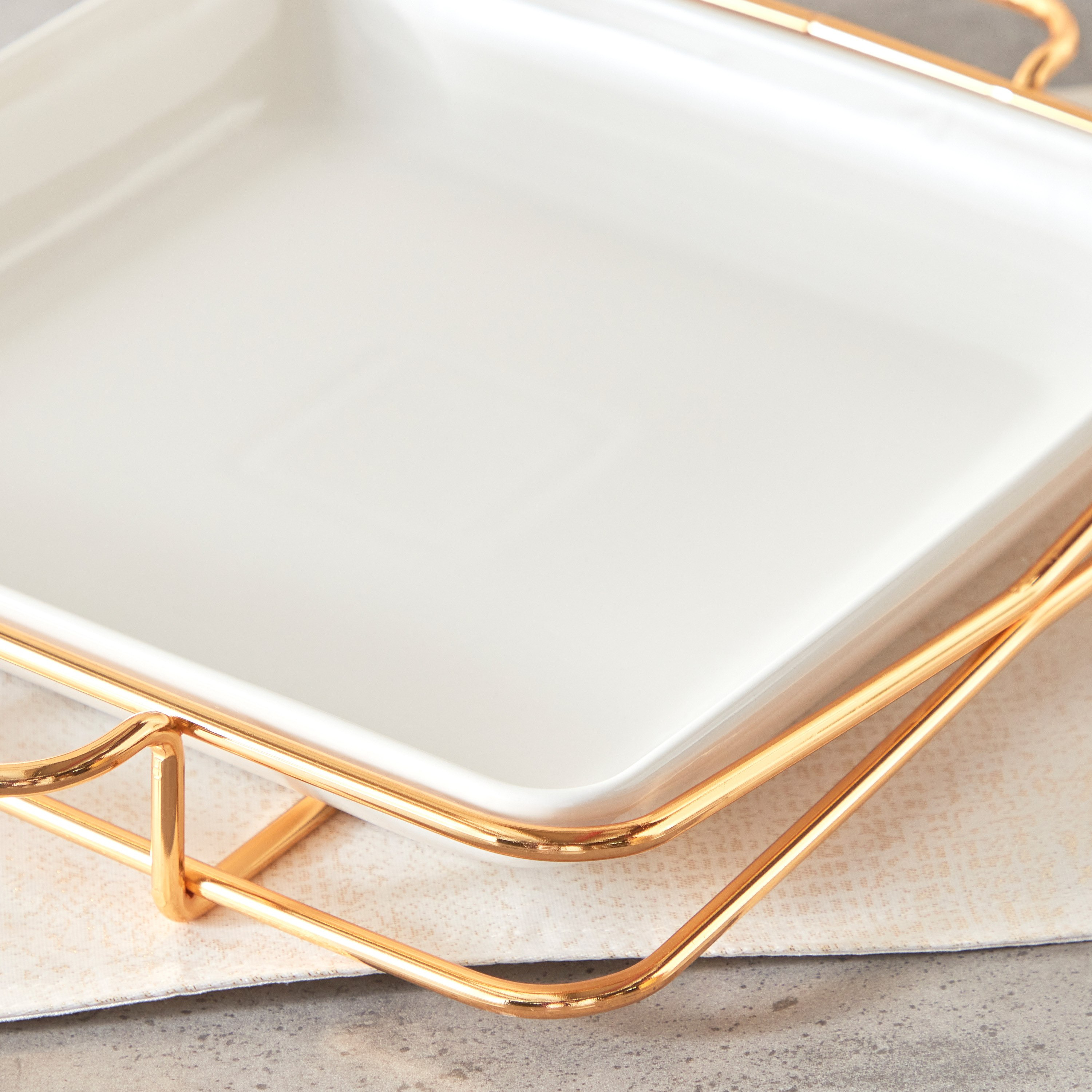 صحن تقديم مربع بحامل من فيست - 28 سم-hbxdecorandfurnishings-tabletop-serveware-image-4