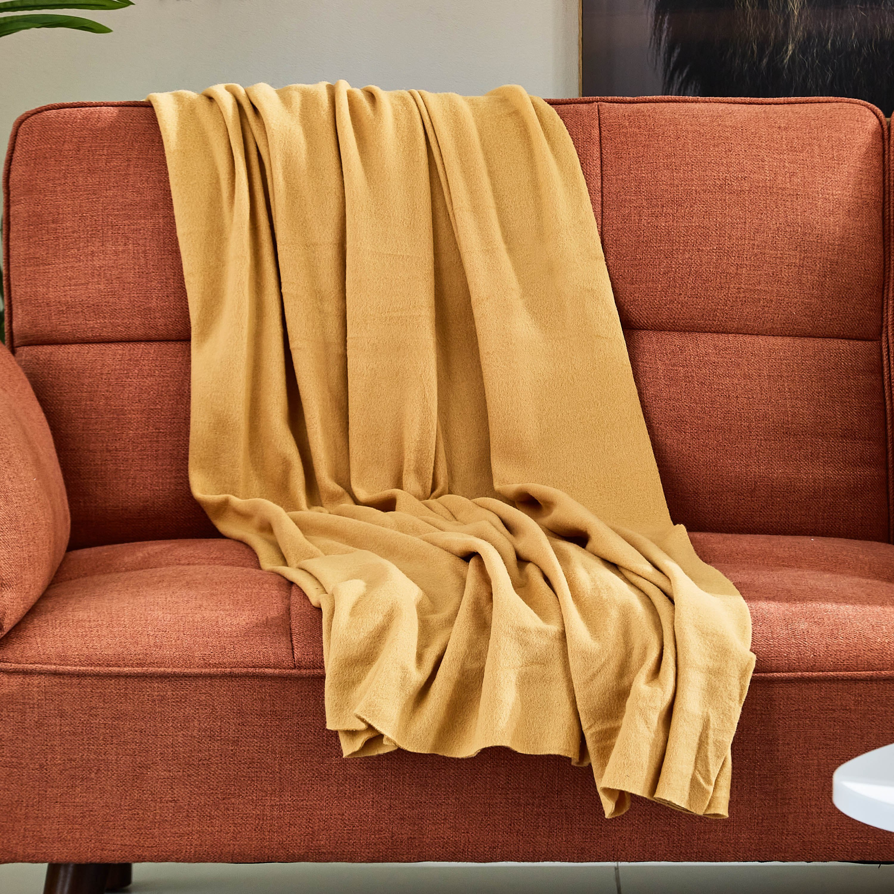 بطانية خفيفة صوف بولار من أتلانتا - 120 × 160 سم-hbxhomeware-hbxbedroom-image-1