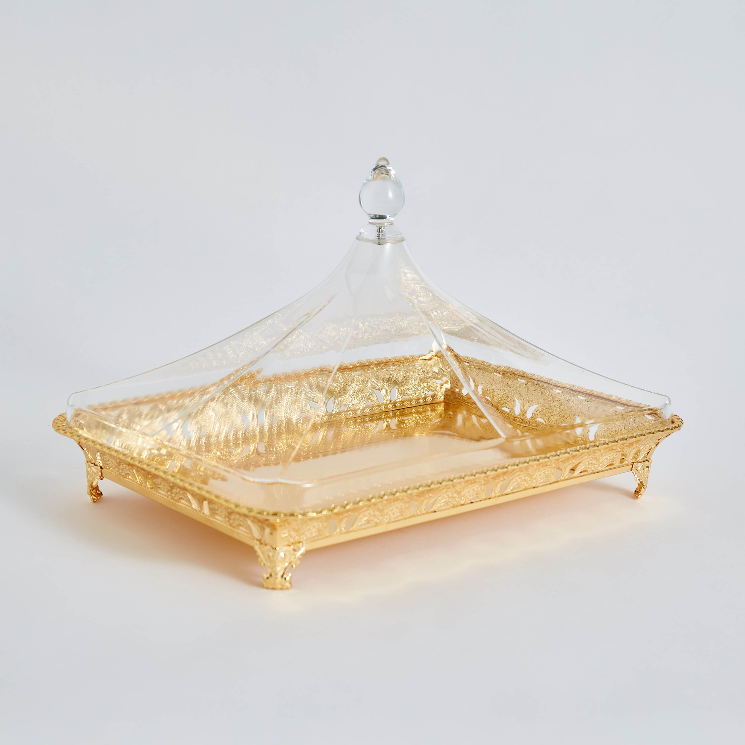 صحن تقديم مستطيلي ذهبي اللون بغطاء أكريليك من تريندي-hbxdecorandfurnishings-tabletop-serveware-image-7