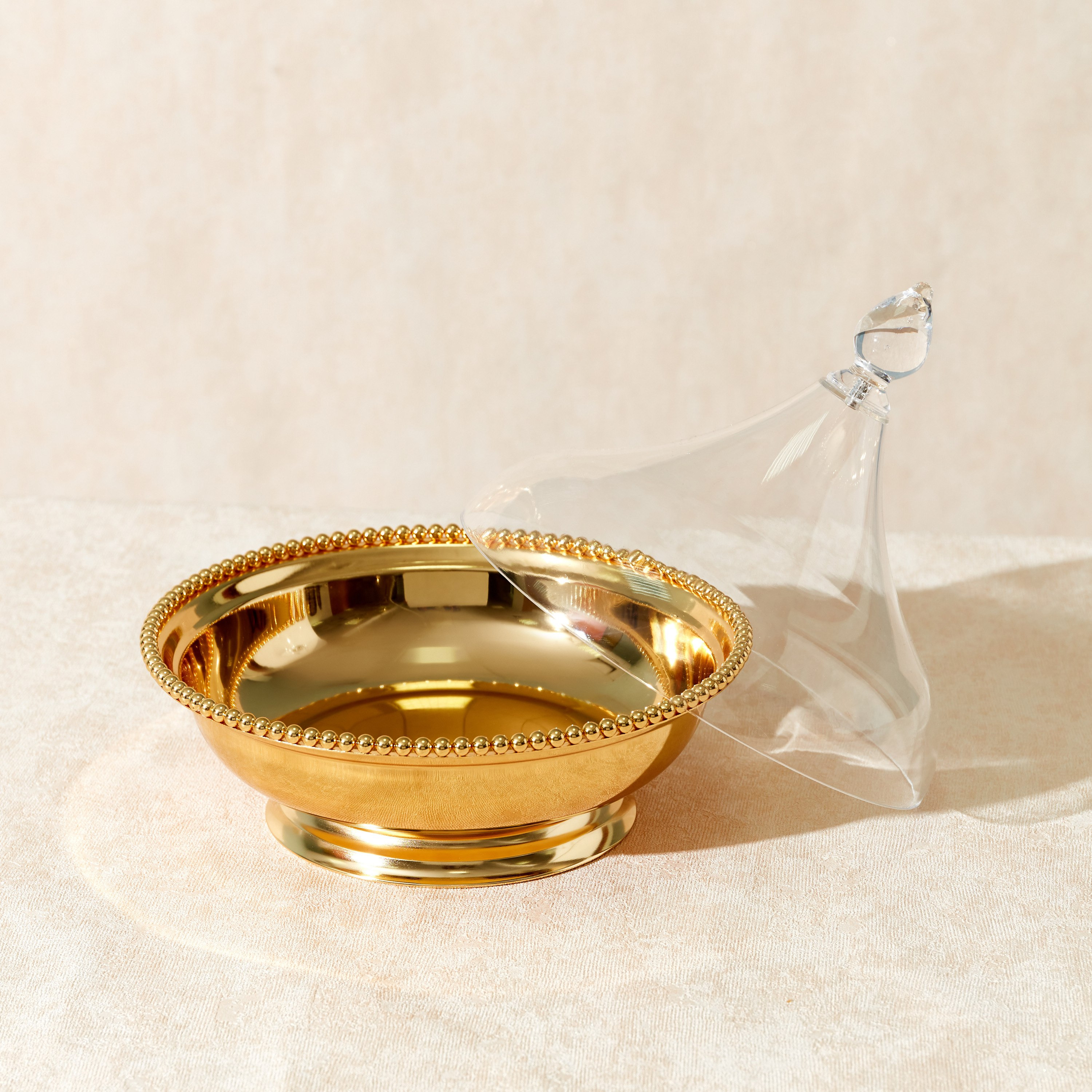 Trendy Round Serving Bowl with Acrylic Cover - 27 cm-hbxdecorandfurnishings-tabletop-serveware-image-2