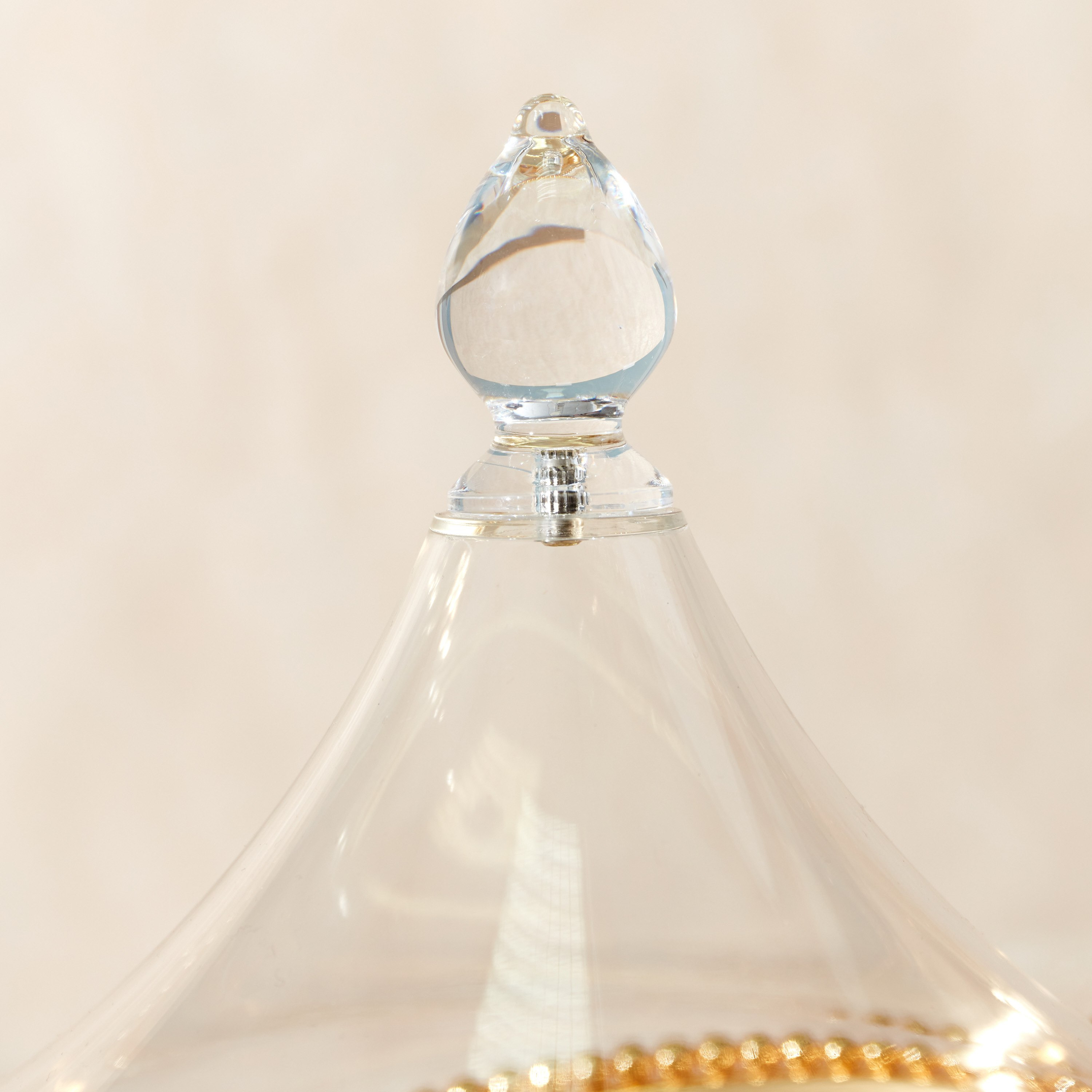 Trendy Round Serving Bowl with Acrylic Cover - 27 cm-hbxdecorandfurnishings-tabletop-serveware-image-3