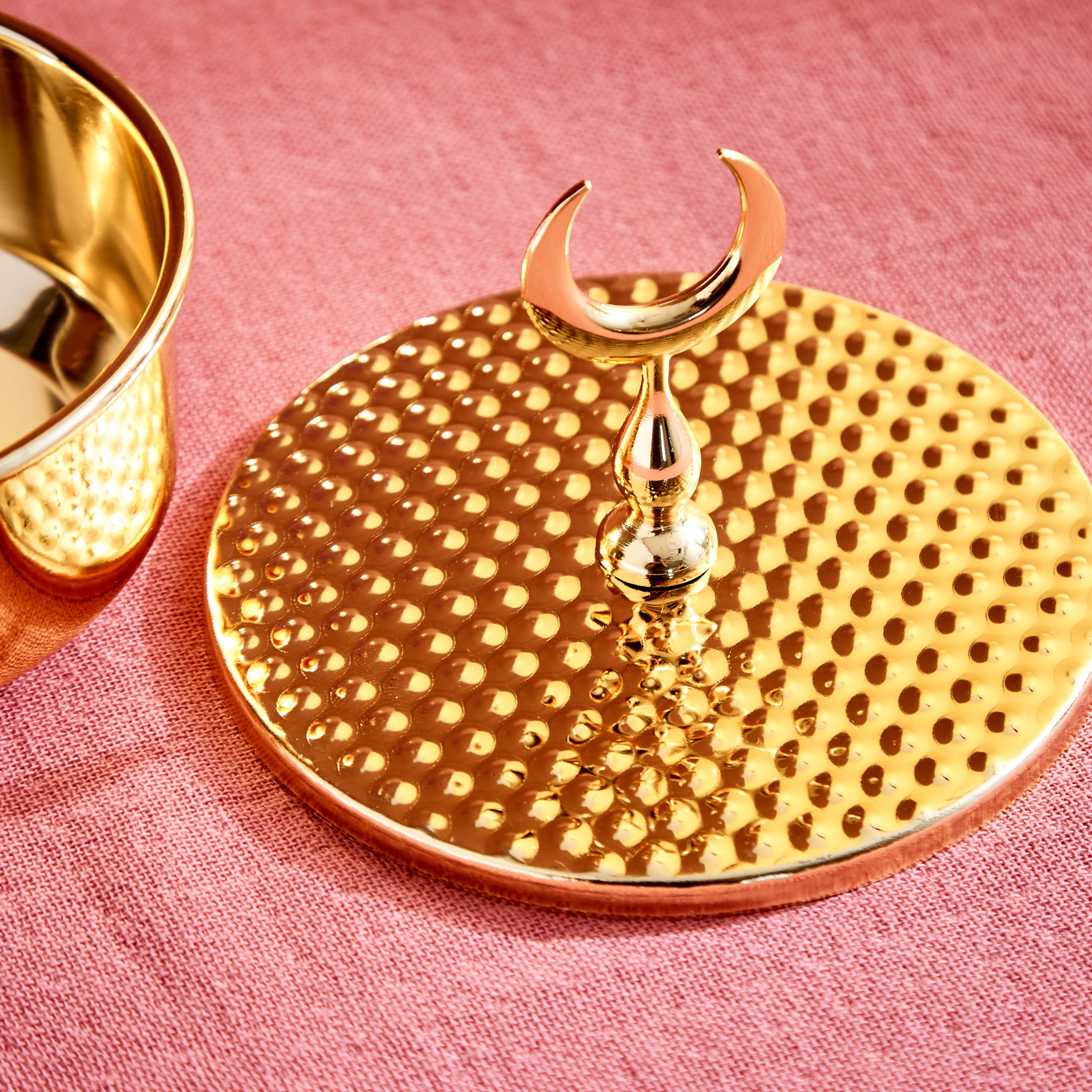 صندوق تقديم مستدير بغطاء من تريندي-hbxdecorandfurnishings-tabletop-serveware-image-3