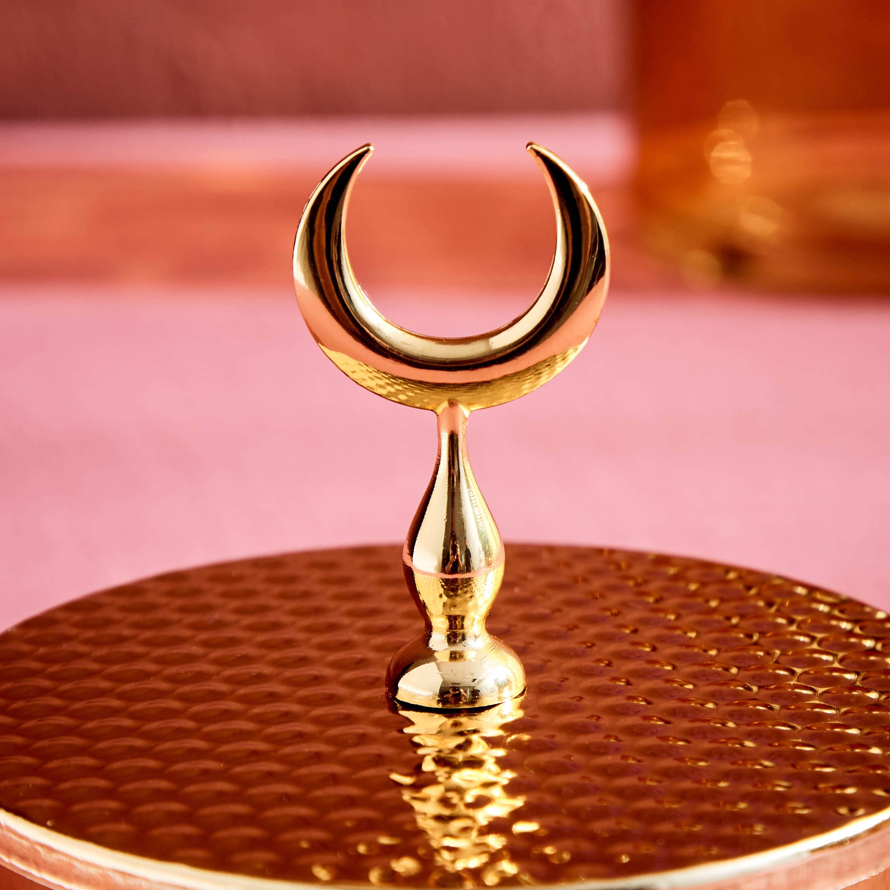 صندوق تقديم مستدير بغطاء من تريندي-hbxdecorandfurnishings-tabletop-serveware-image-4