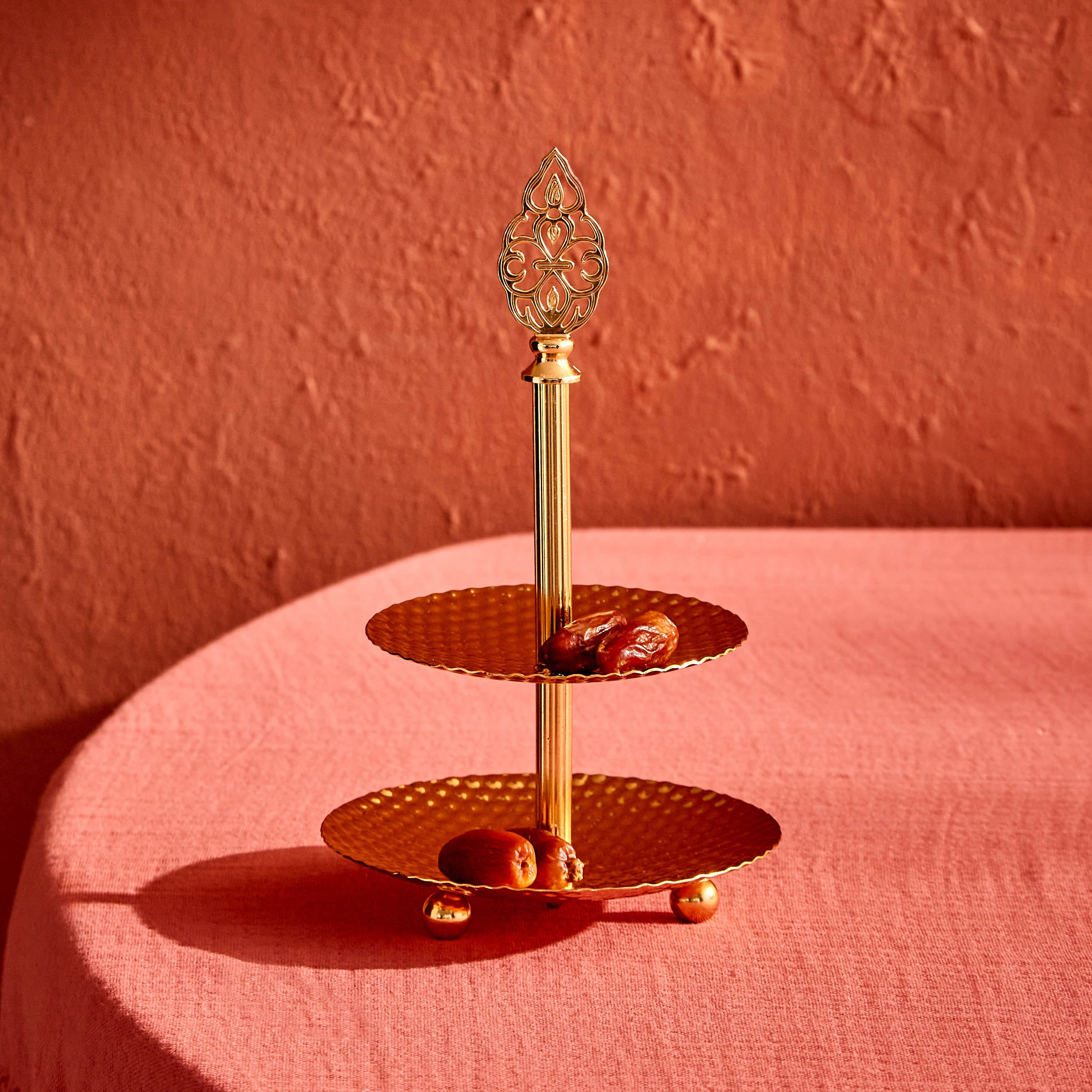 صحن تقديم معدني طابقين من تريندي-hbxdecorandfurnishings-tabletop-serveware-image-1