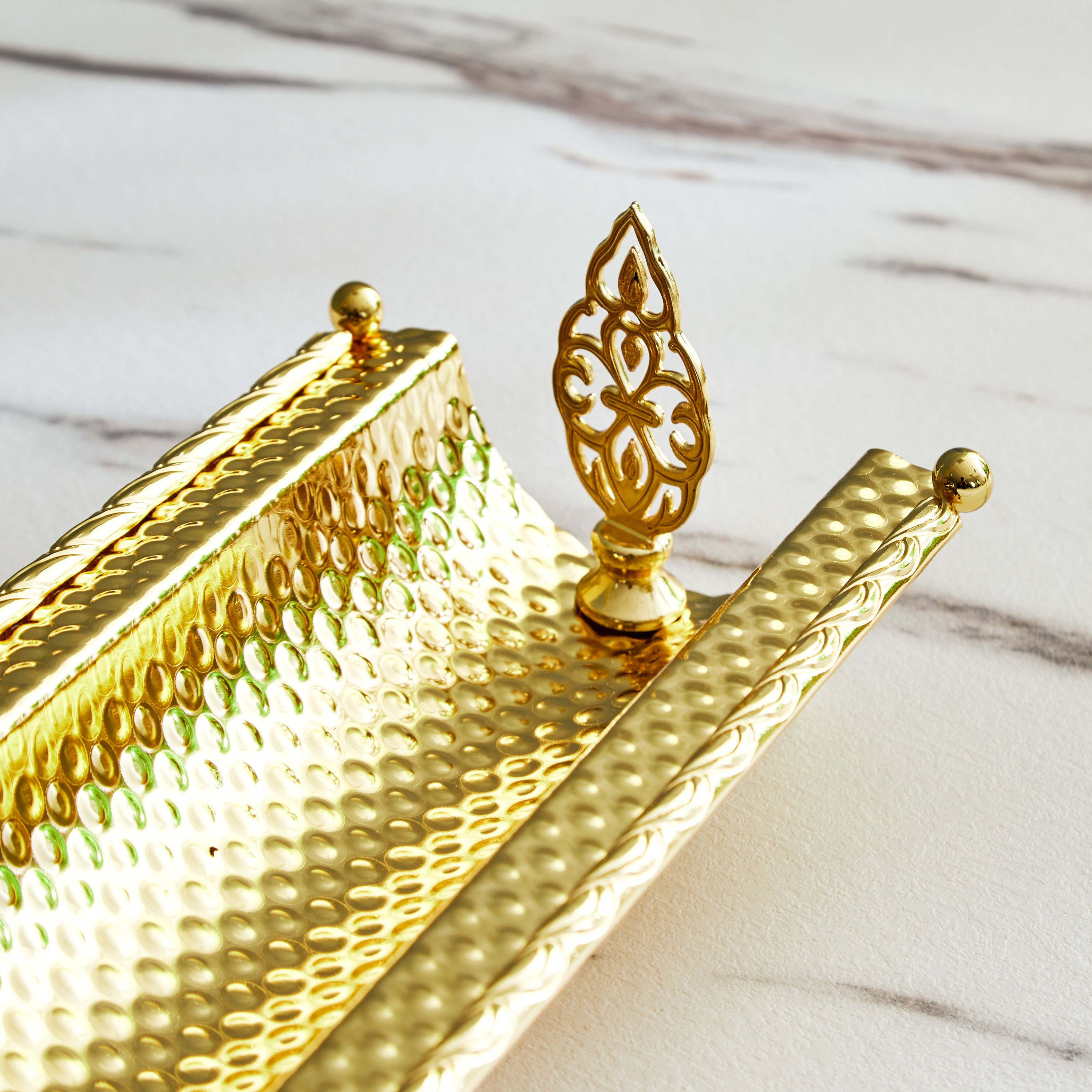 Trendy Gold Rectangular Metal Serving Platter - 28 cm-hbxdecorandfurnishings-tabletop-serveware-image-3