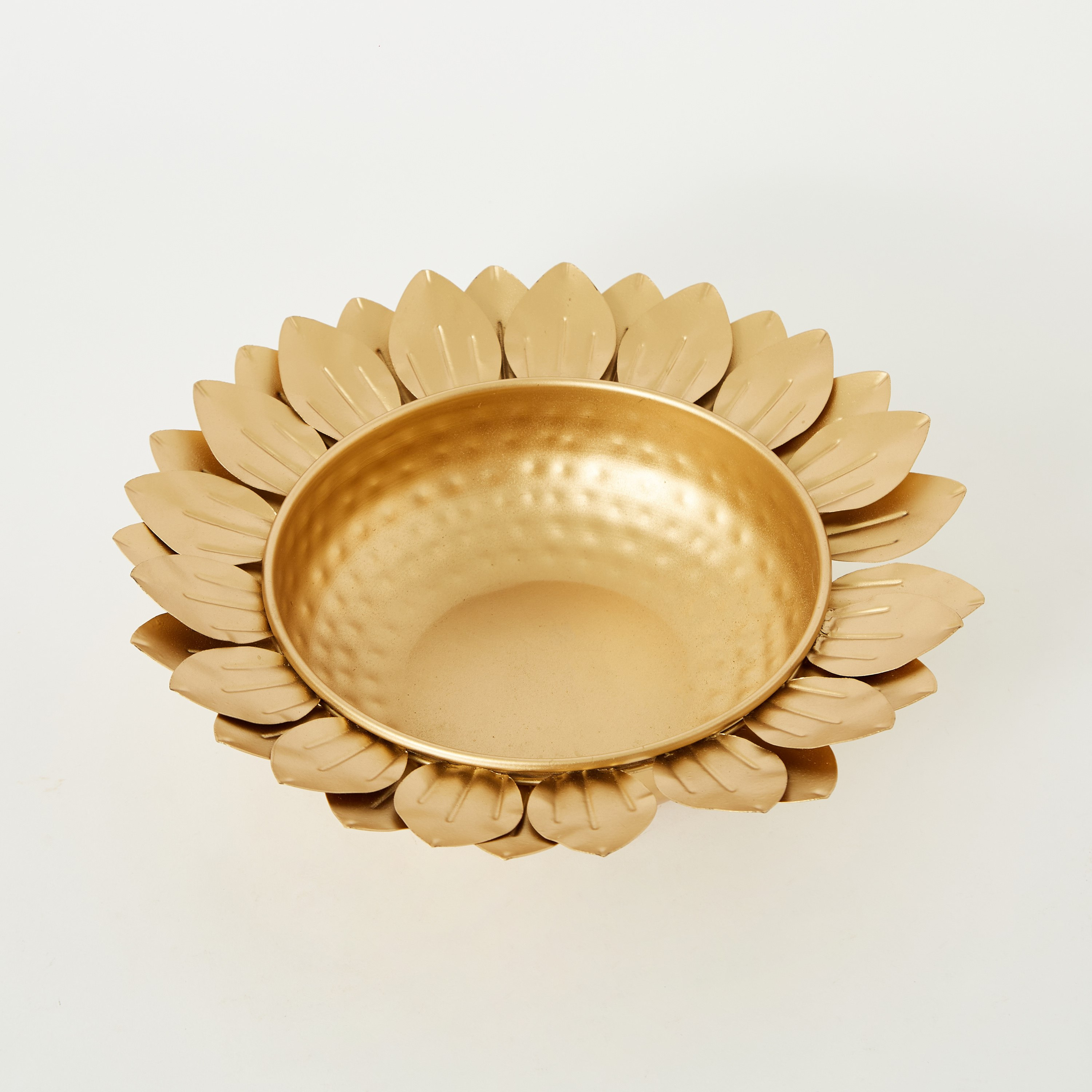 وعاء معدني بتصميم بتلات لوتس من سمرقند - 48.5x48.5x13 سم-hbxdecorandfurnishings-homeaccessories-bowls-image-6