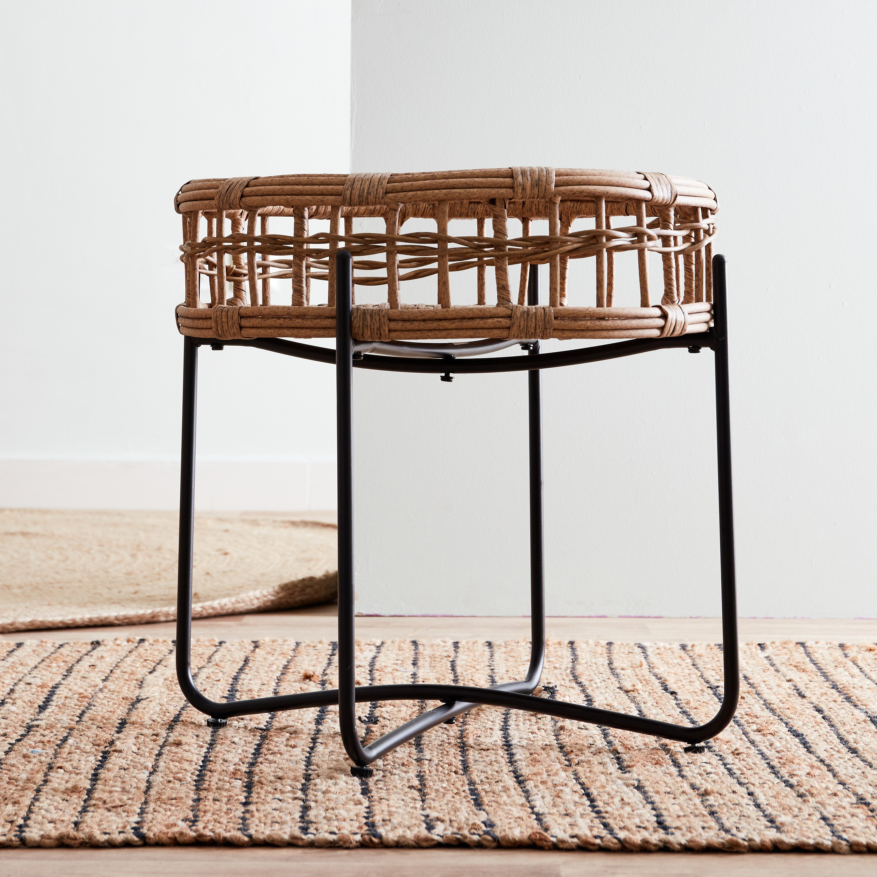 طقم للجلسات الخارجية 1+2 مع وسائد من رايكر-hbxfurniture-livingroom-teatablesets-image-11
