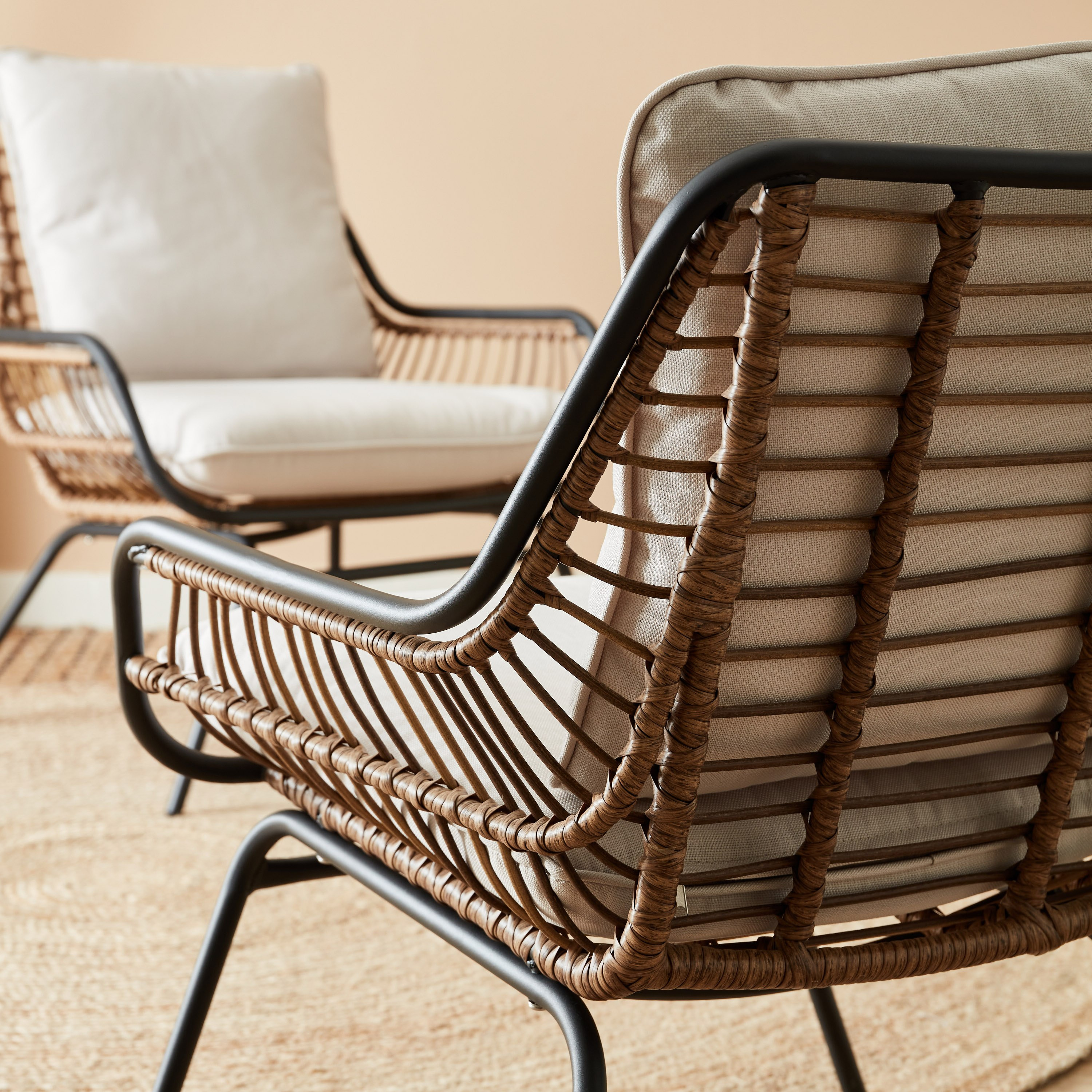 طقم كنبة موسّدة 4 مقاعد للجلسات الخارجية مع طاولة قهوة من لافيرتون-hbxfurniture-sofasandarmchairs-sofasets-image-9