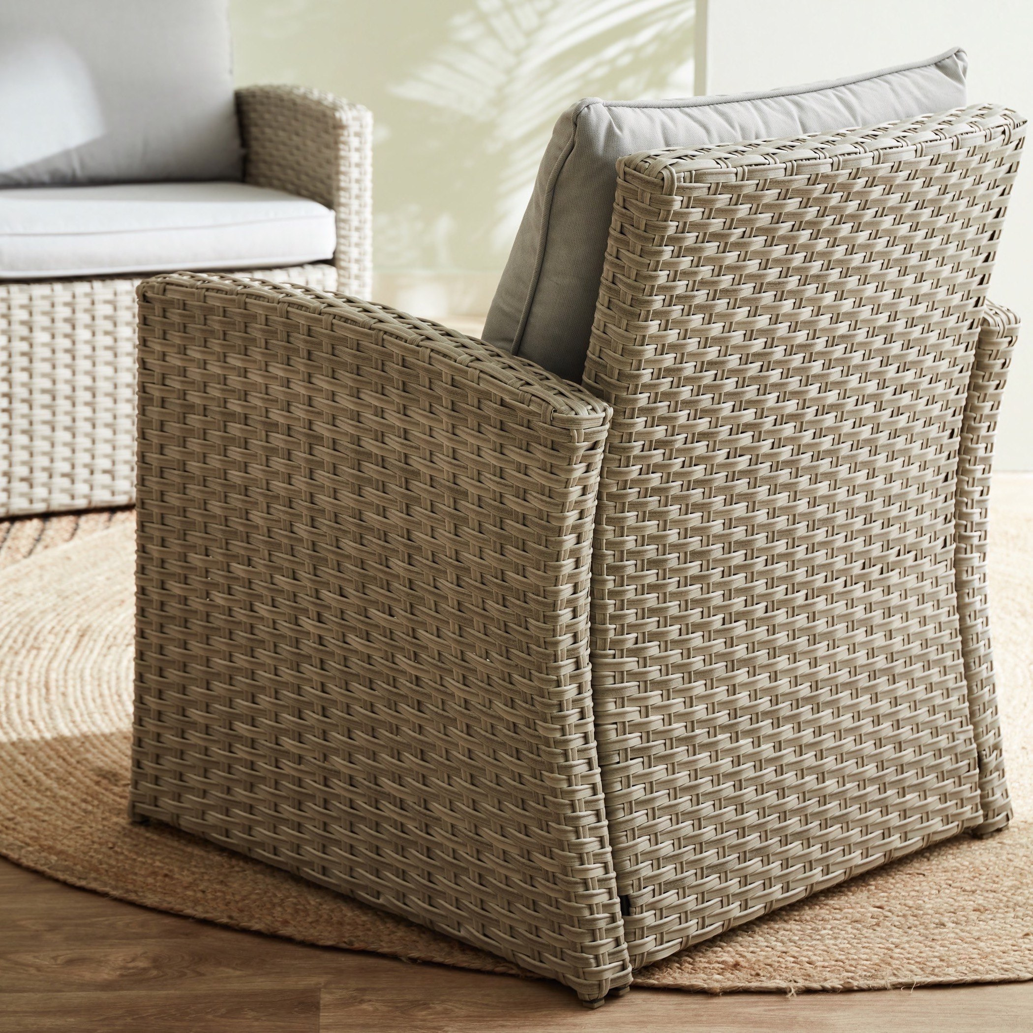 طقم كنبة موسّدة 3+1+1 مقاعد للجلسات الخارجية مع طاولة قهوة من أرلي-hbxfurniture-sofasandarmchairs-sofasets-image-11