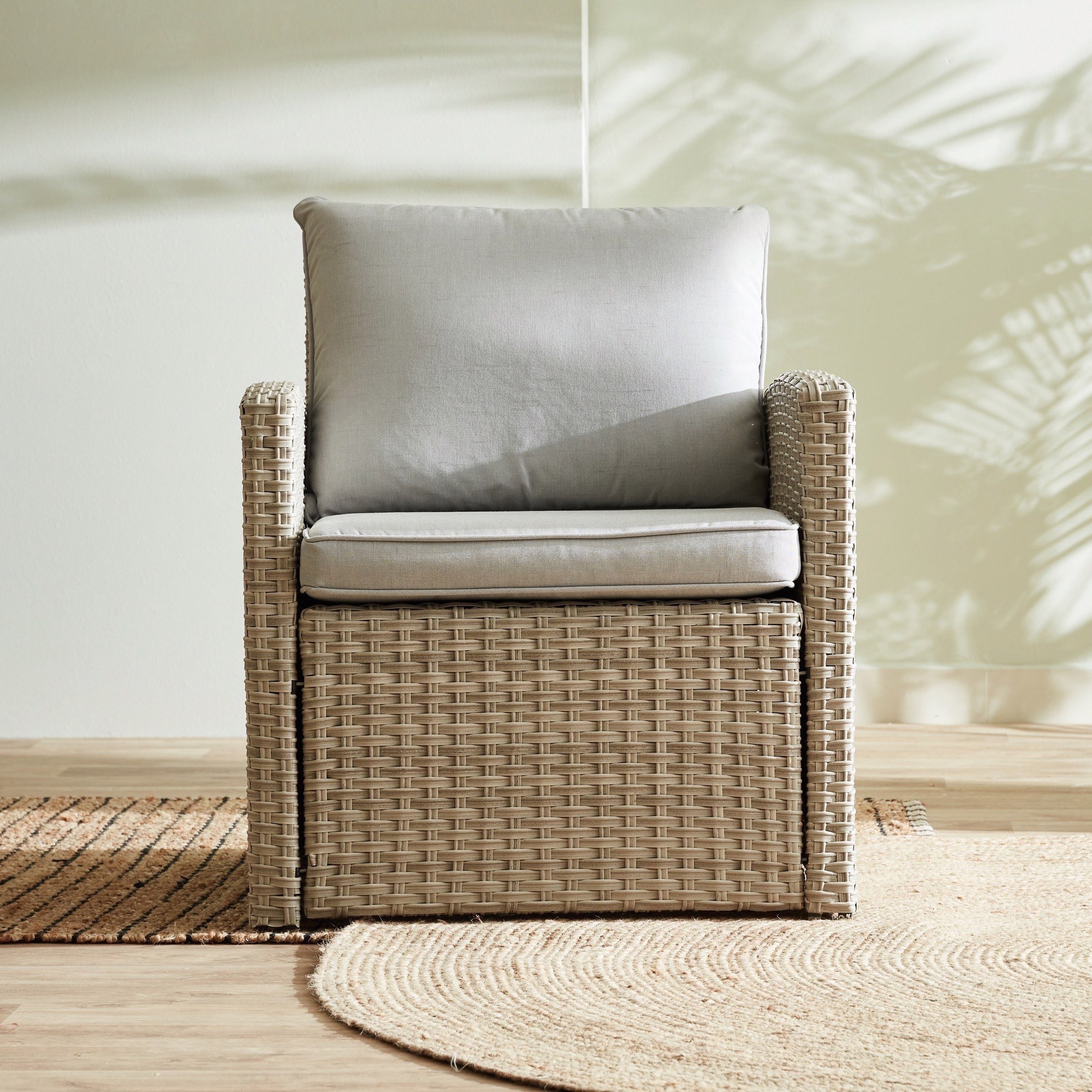 طقم كنبة موسّدة 3+1+1 مقاعد للجلسات الخارجية مع طاولة قهوة من أرلي-hbxfurniture-sofasandarmchairs-sofasets-image-4