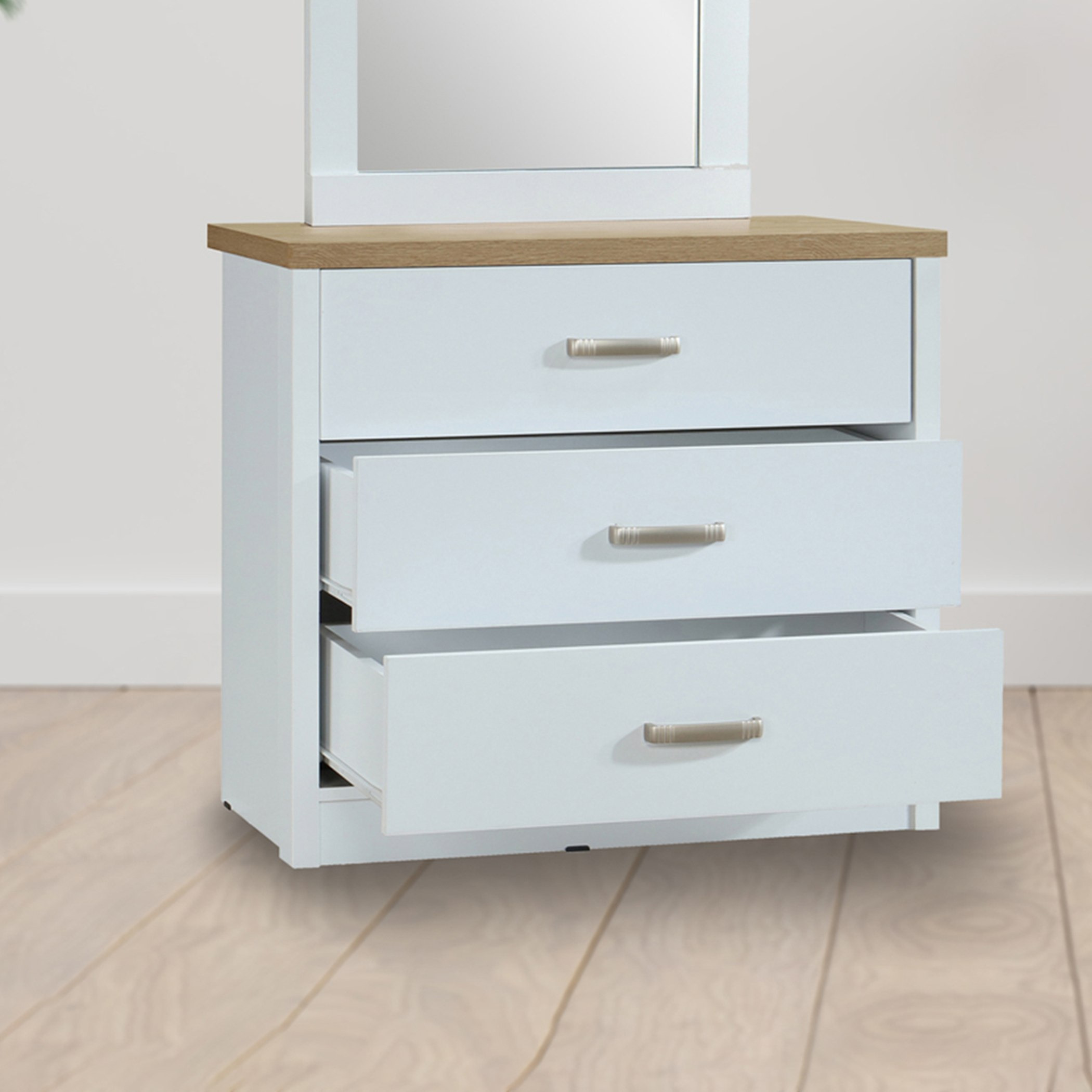 طاولة تزيين صغيرة بـ3 أدراج بدون مرآة من سكاي-hbxfurniture-kidsroom-kidsdressersandmirrors-image-1