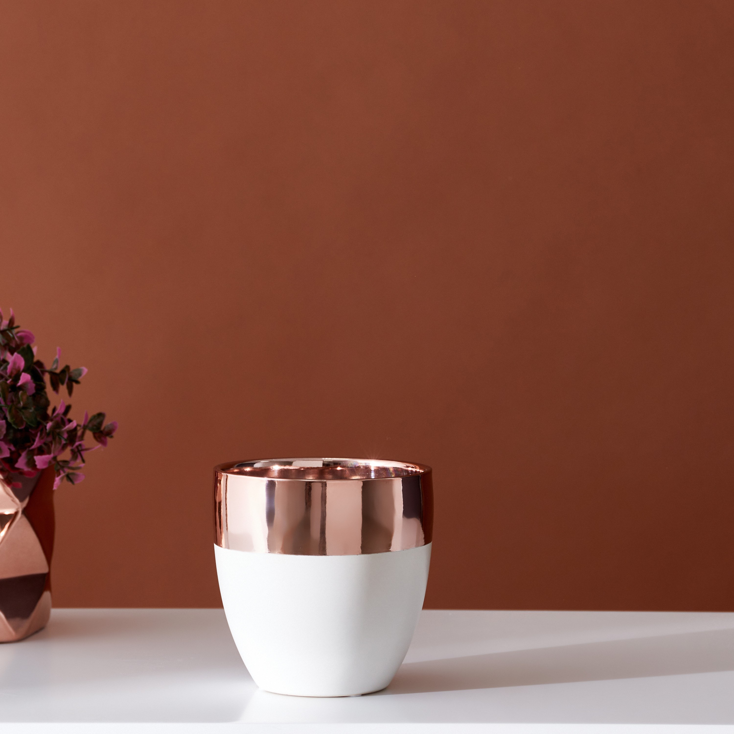 Tyrion Dual Tone Conical Ceramic Vase - 13x13x12.5 cm-hbxbedroom-decorandaccessories-vases-image-1