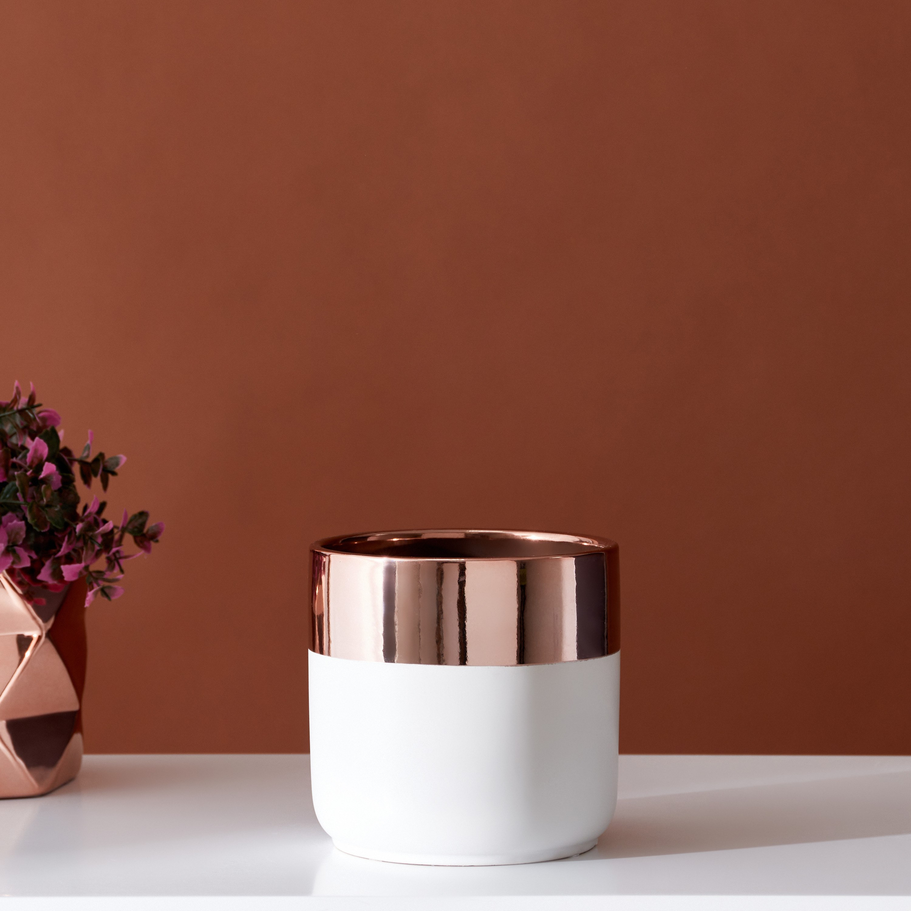 Tyrion Ceramic Dual Tone Cylinder Vase - 15.5x15.5x15 cm-hbxbedroom-decorandaccessories-vases-image-1